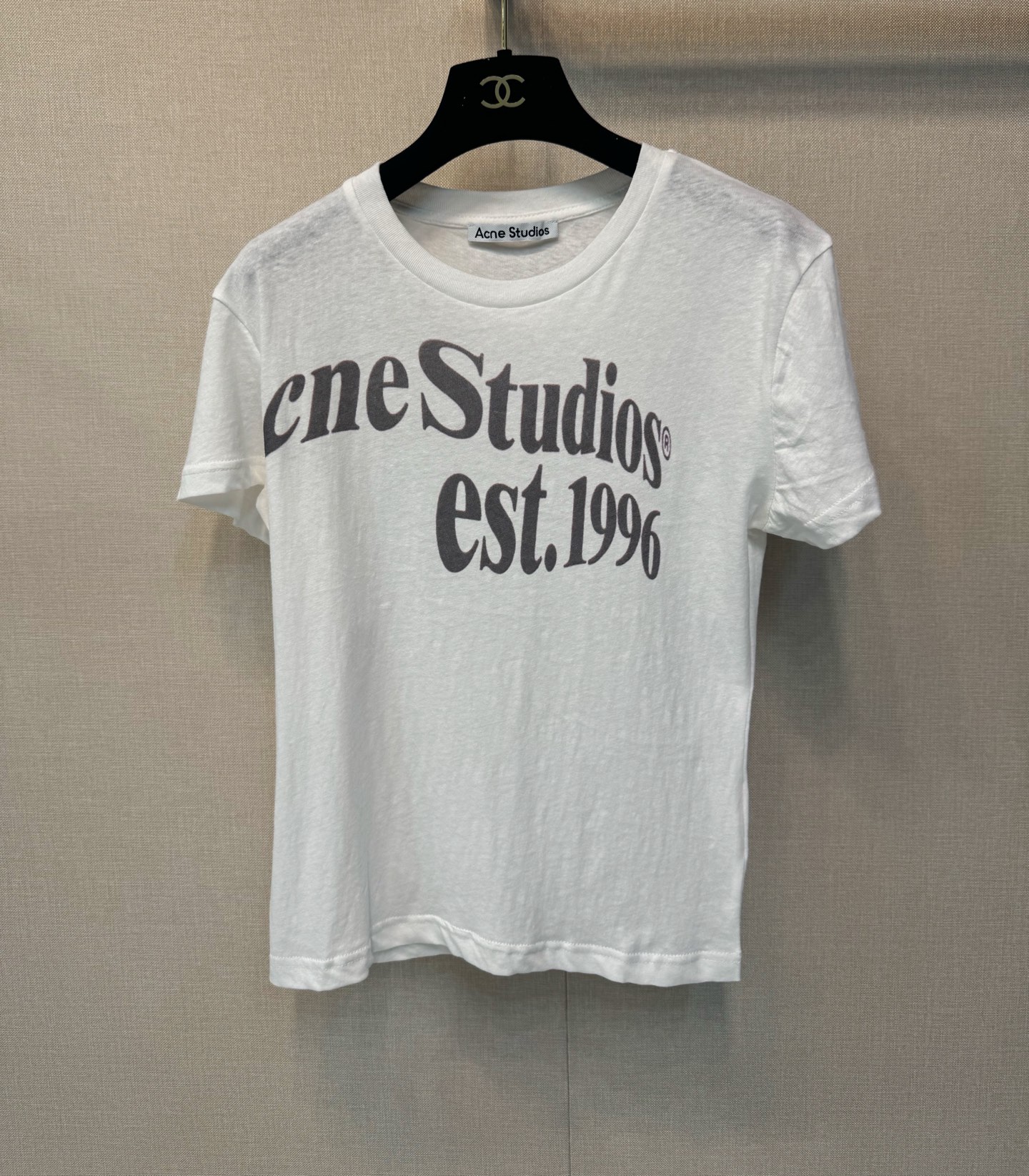 女性アクネ ストゥディオズ 半袖Tシャツ トップス