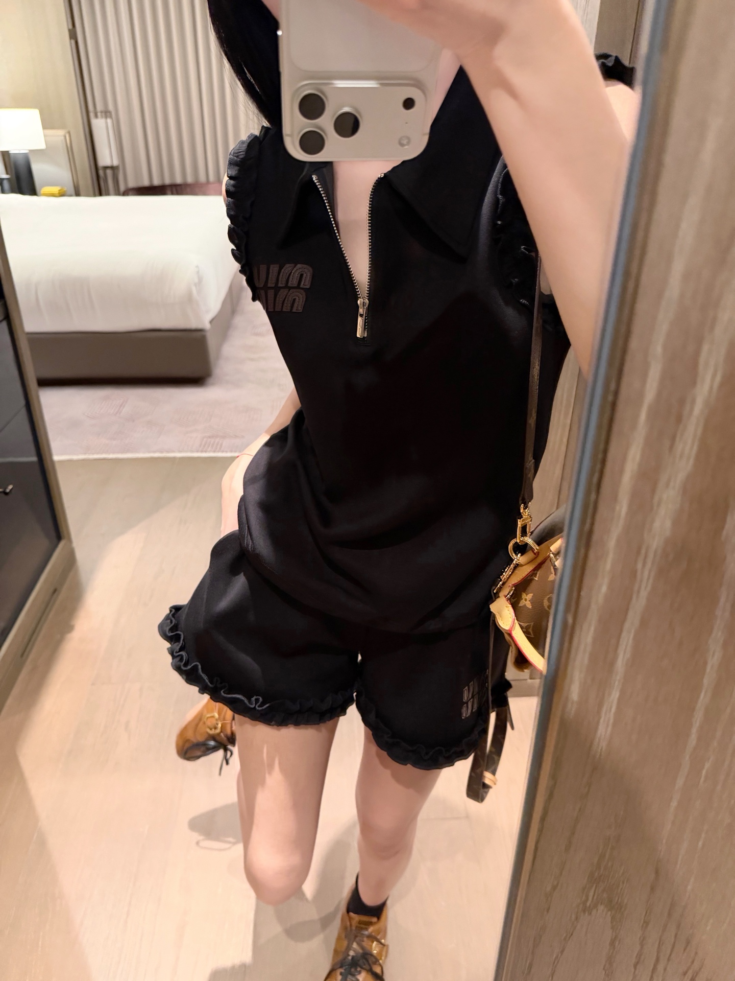 女性ミュウミュウ 春夏 上下服セット セットアップ