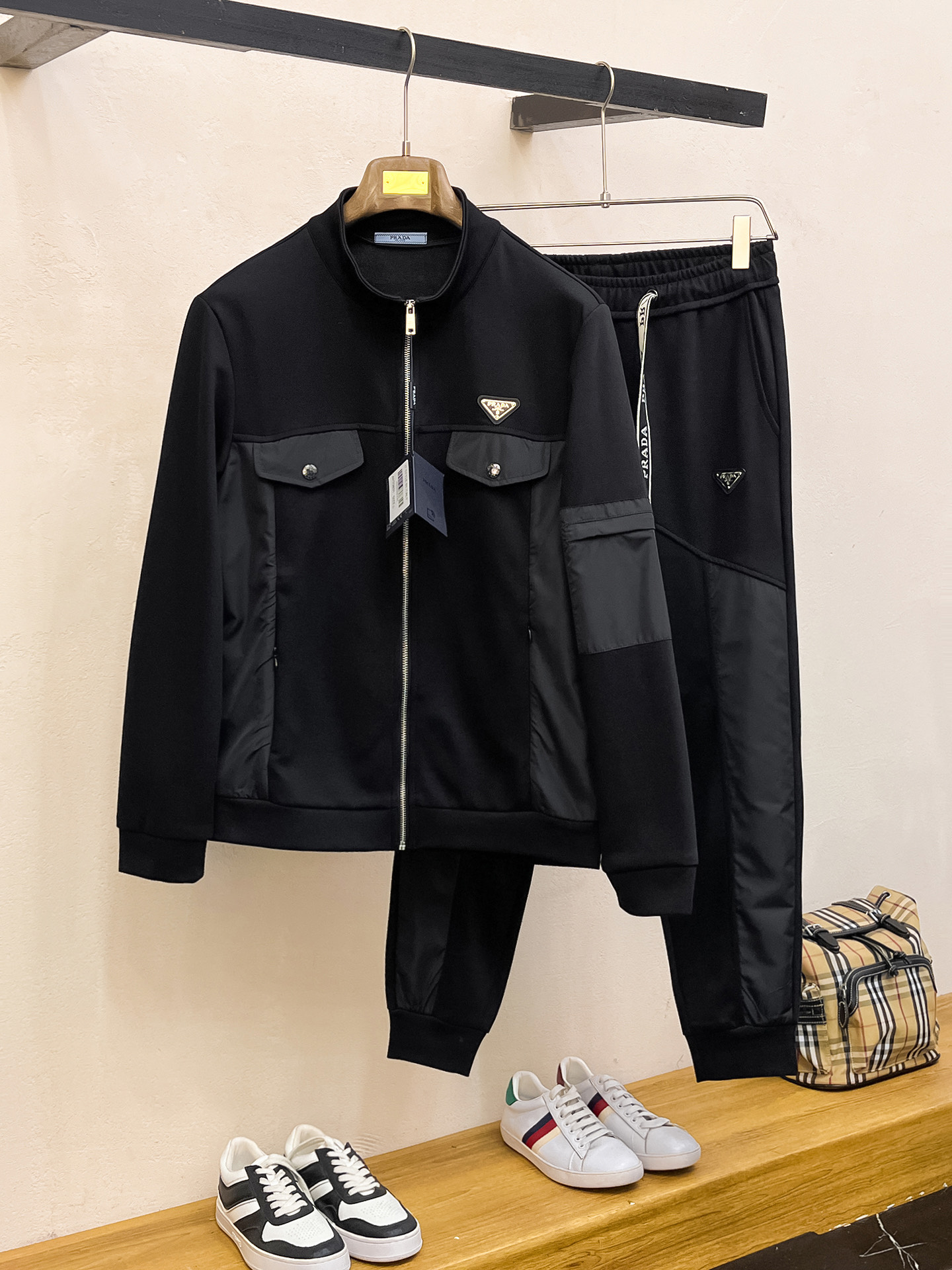 26SS春夏服 プラダ 新作通販 上下服セット セットアップ