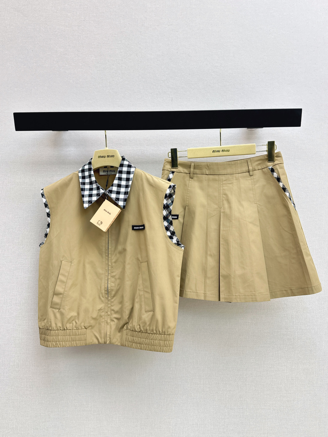女性ミュウミュウ 春夏 上下服セット セットアップ