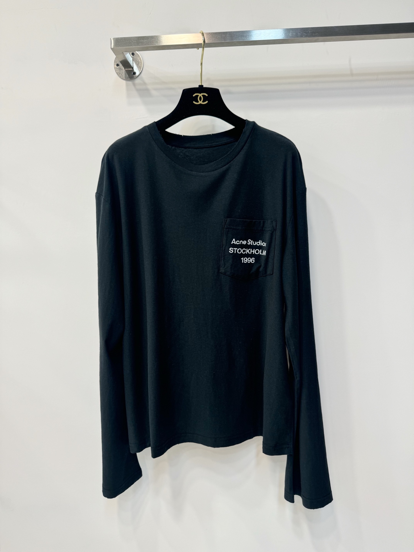 女性アクネ ストゥディオズ 長袖Tシャツ トップス