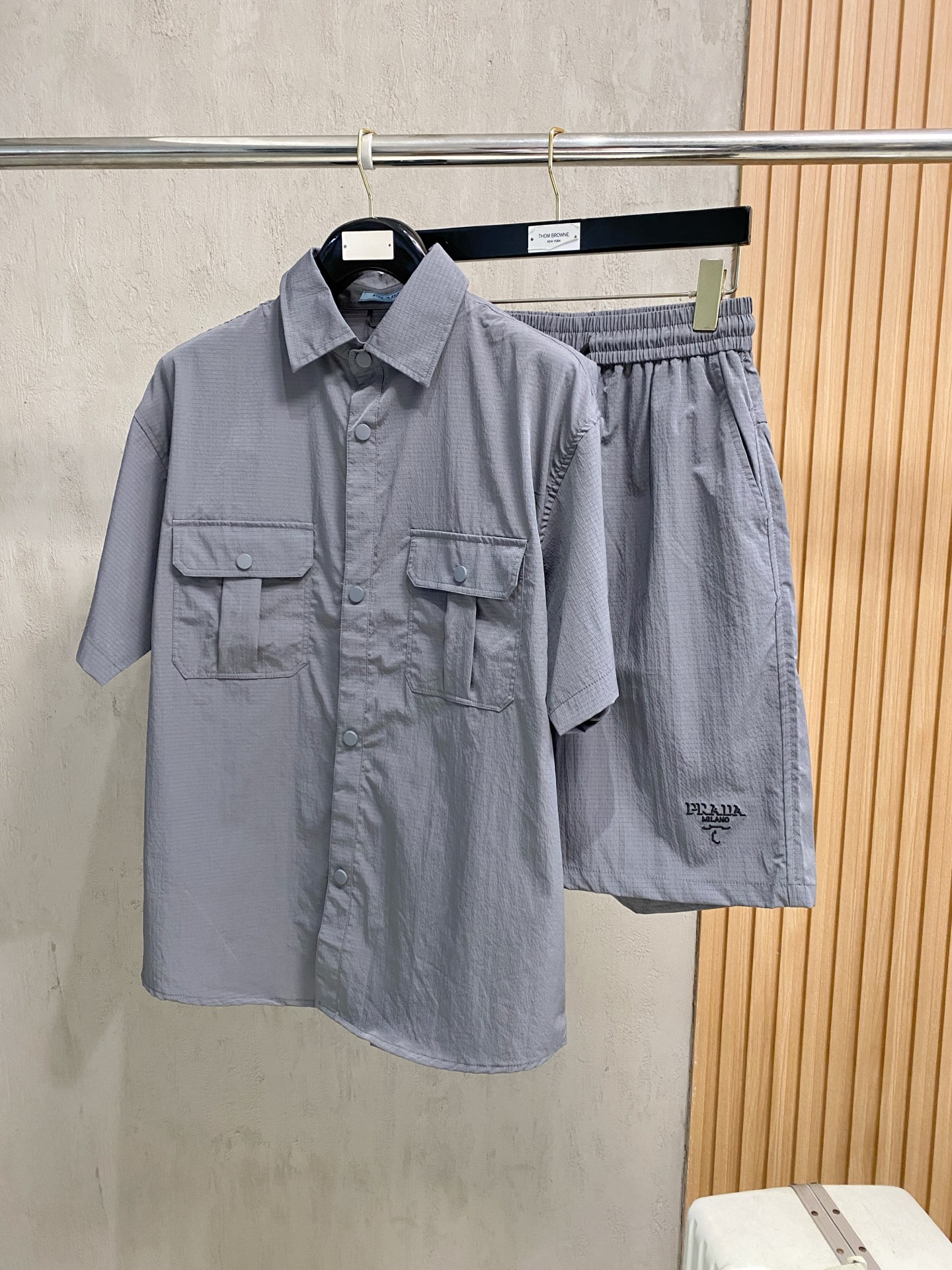 26SS春夏服 プラダ 新作通販 上下服セット セットアップ