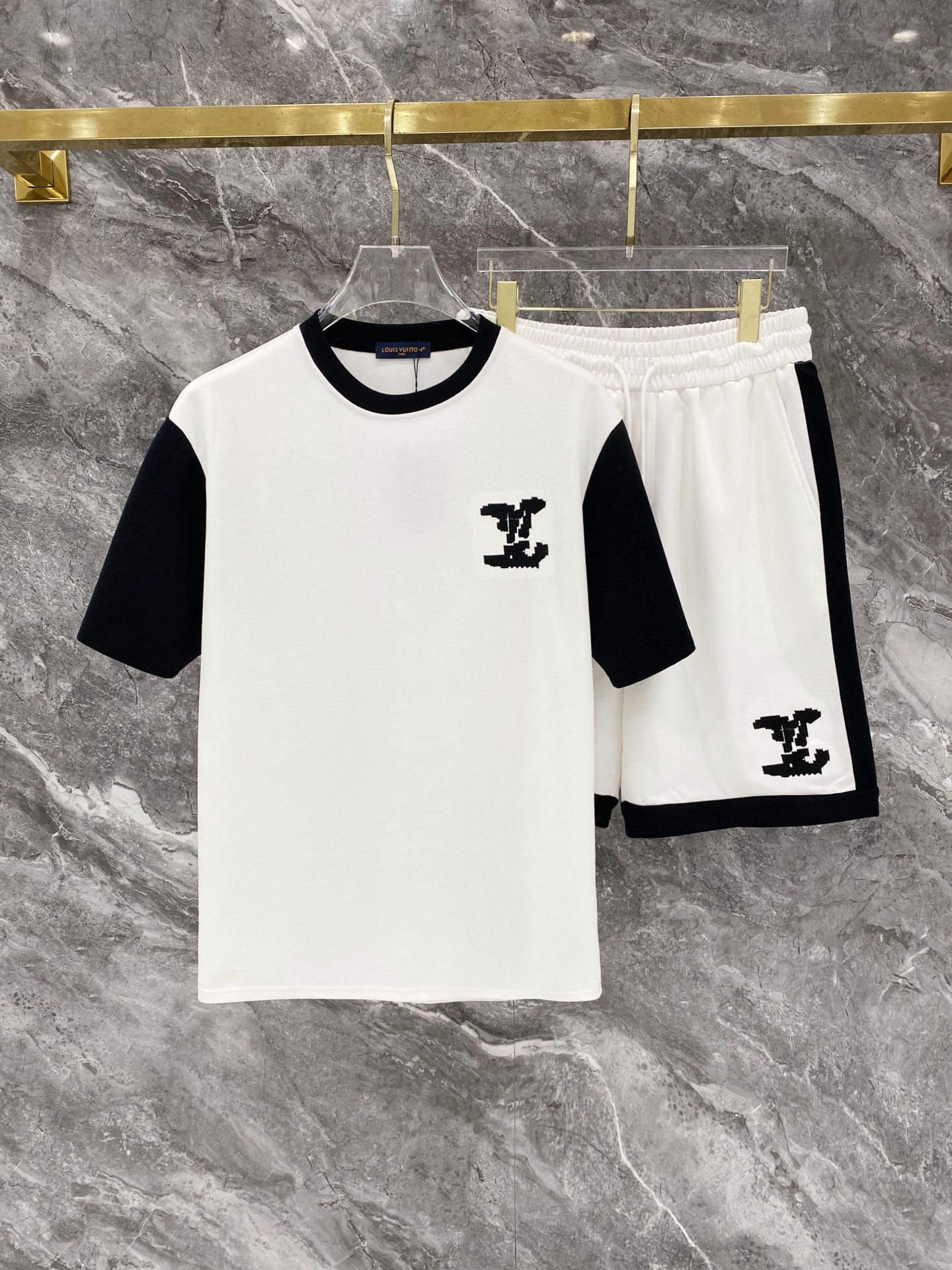 26SS春夏服 ルイヴィトン 新作通販 上下服セット セットアップ