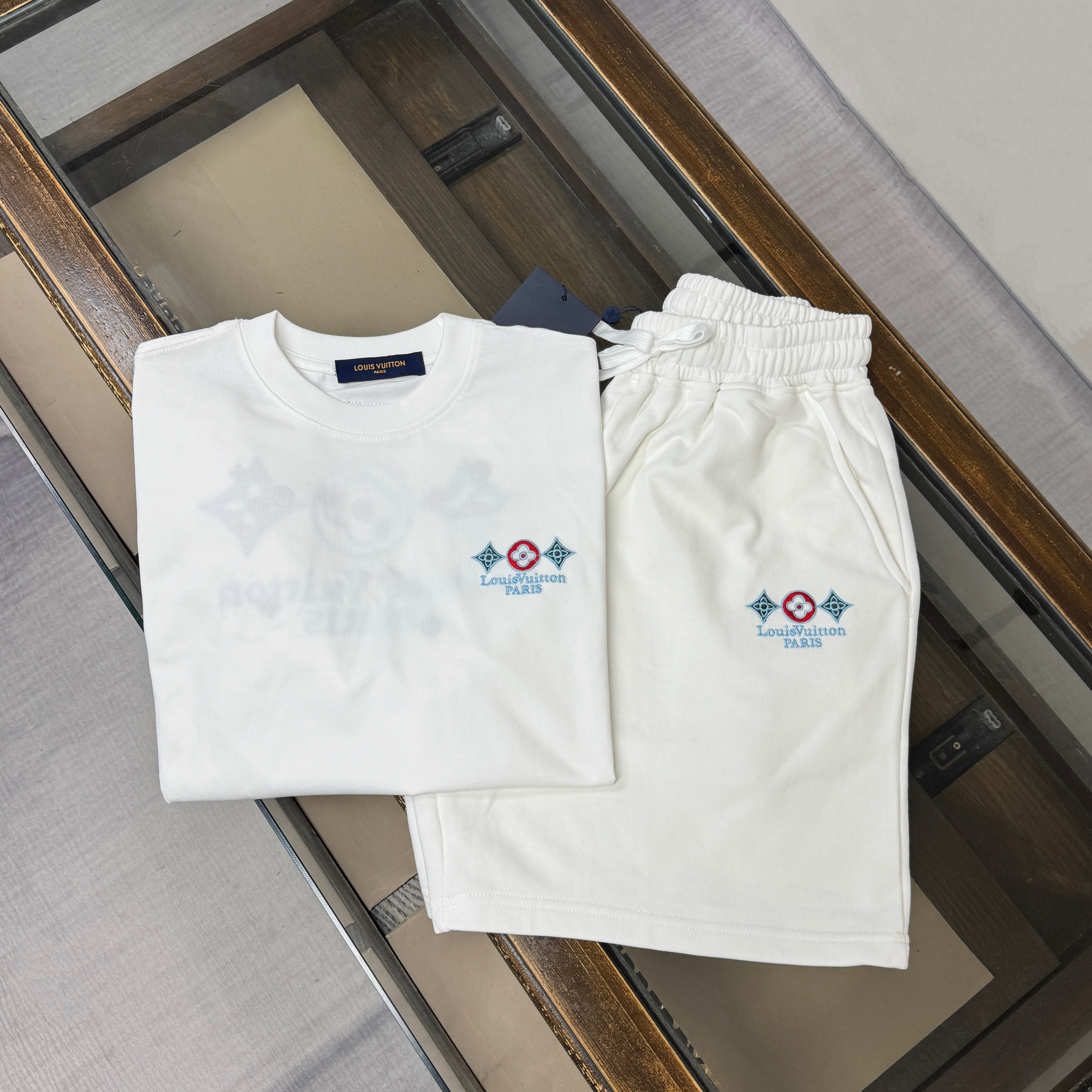 26SS春夏服 ルイヴィトン 新作通販 上下服セット セットアップ