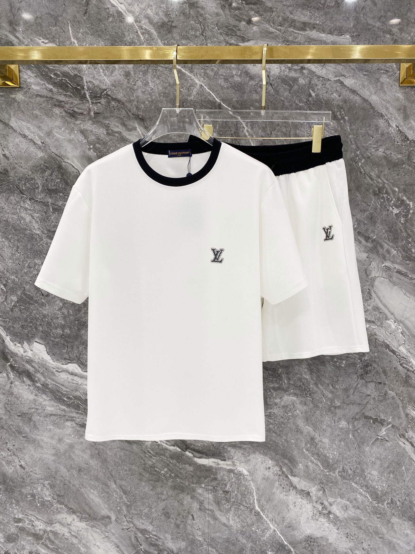26SS春夏服 ルイヴィトン 新作通販 上下服セット セットアップ