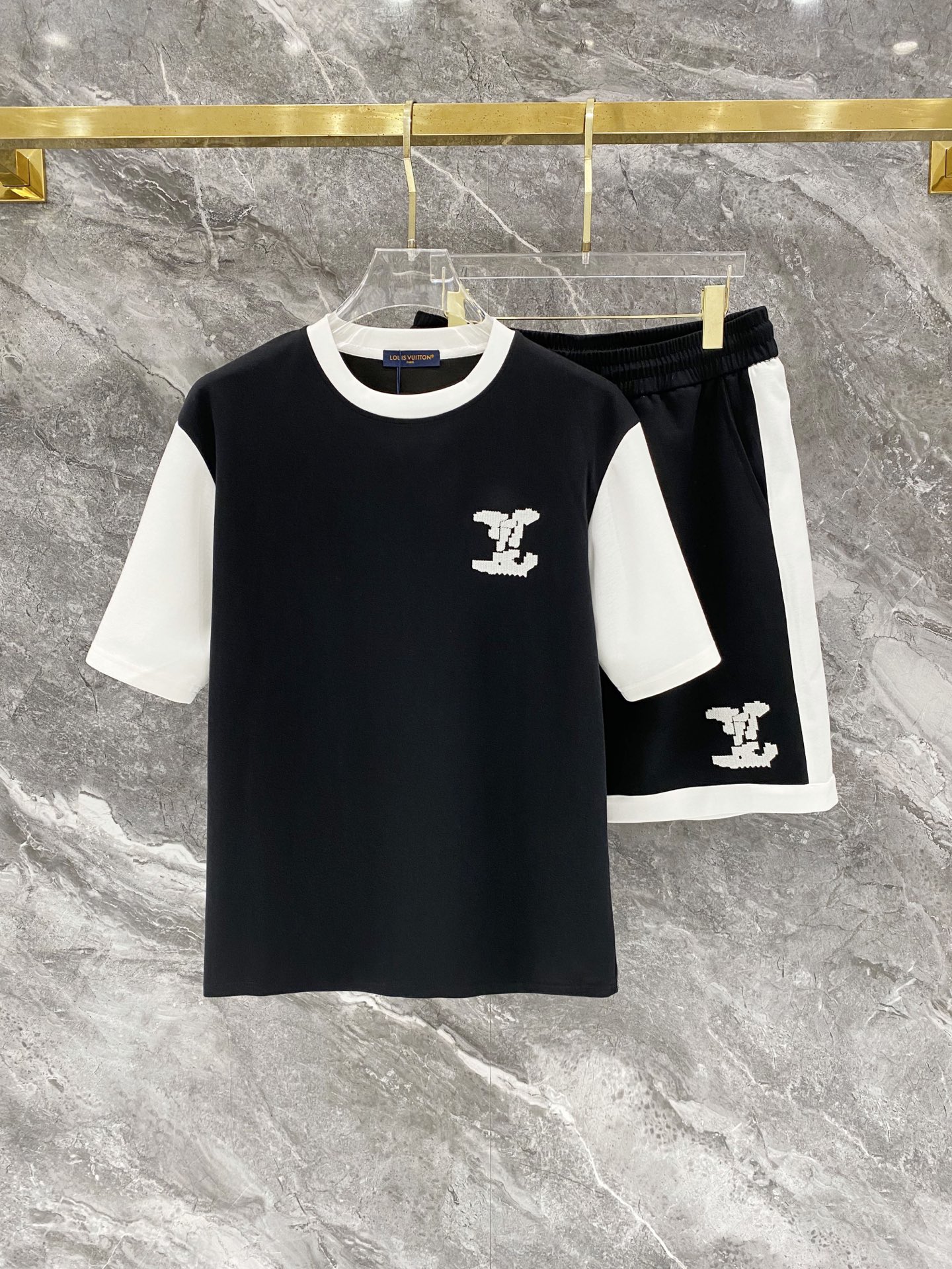 26SS春夏服 ルイヴィトン 新作通販 上下服セット セットアップ