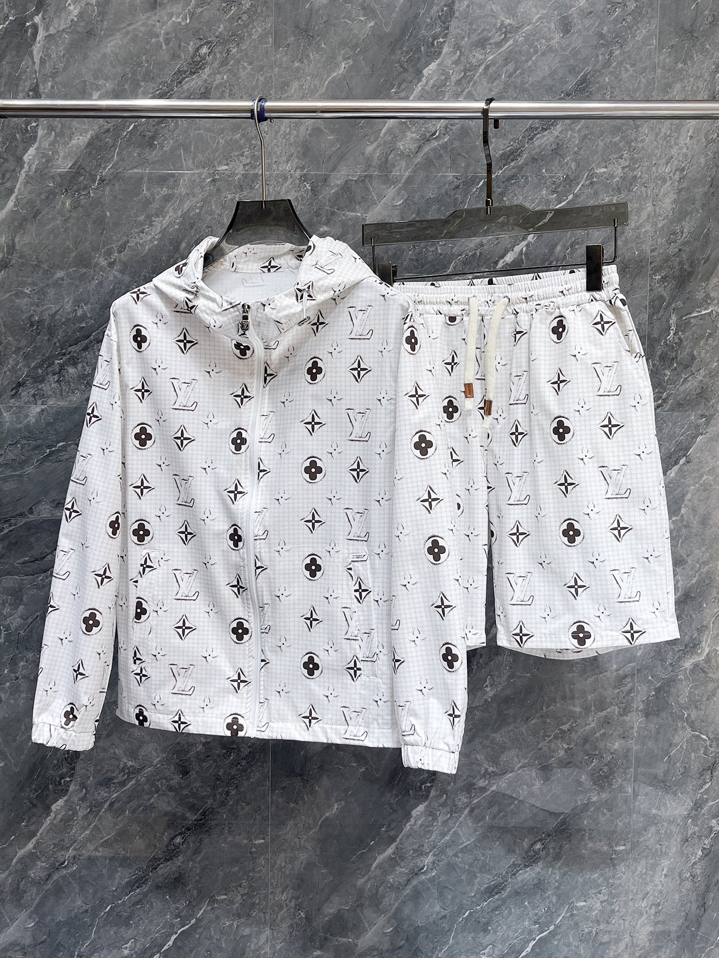 26SS春夏服 ルイヴィトン 新作通販 上下服セット セットアップ
