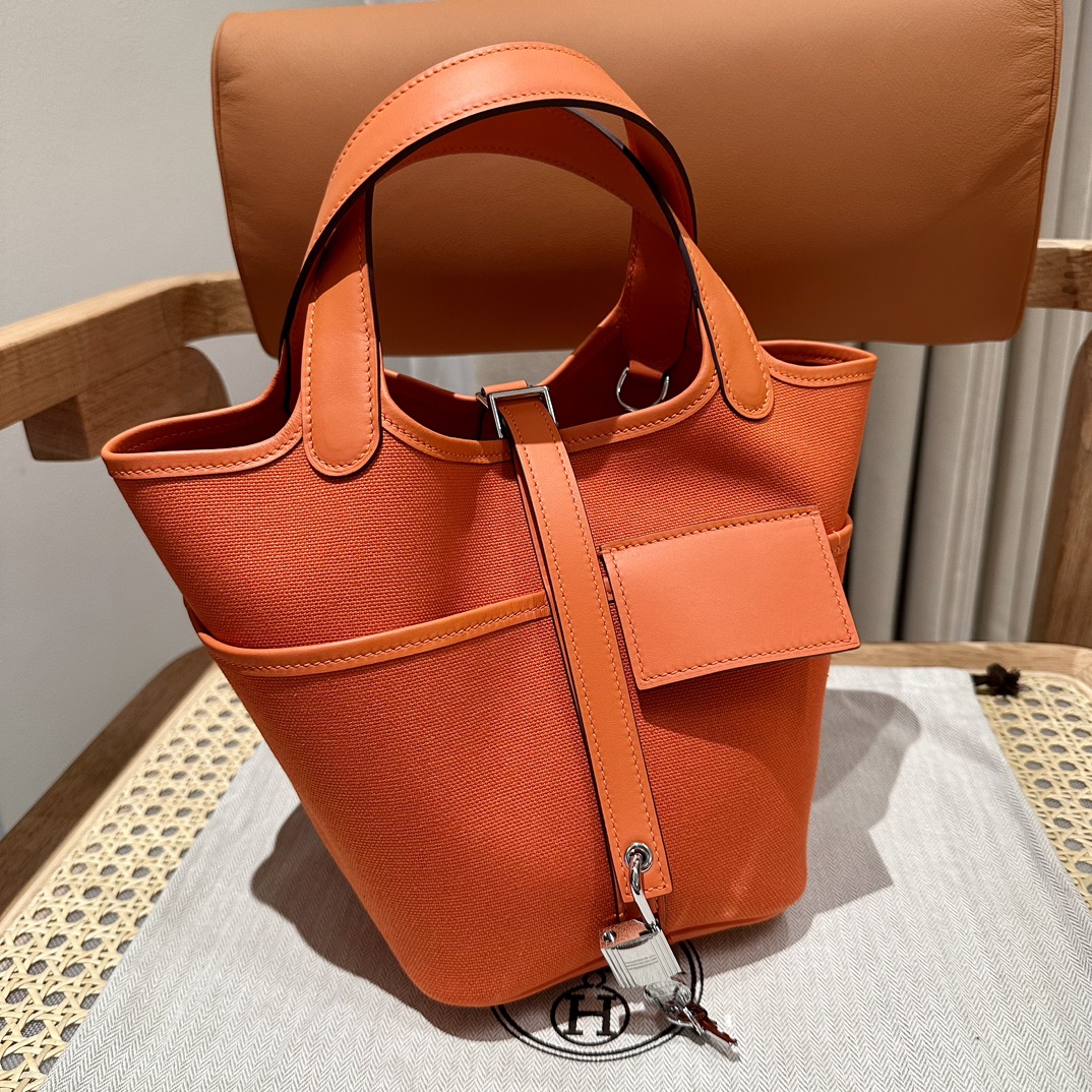 エルメス ピコタンロック 手作り Cargo picotin 18cm swift 260BLJ900-pi