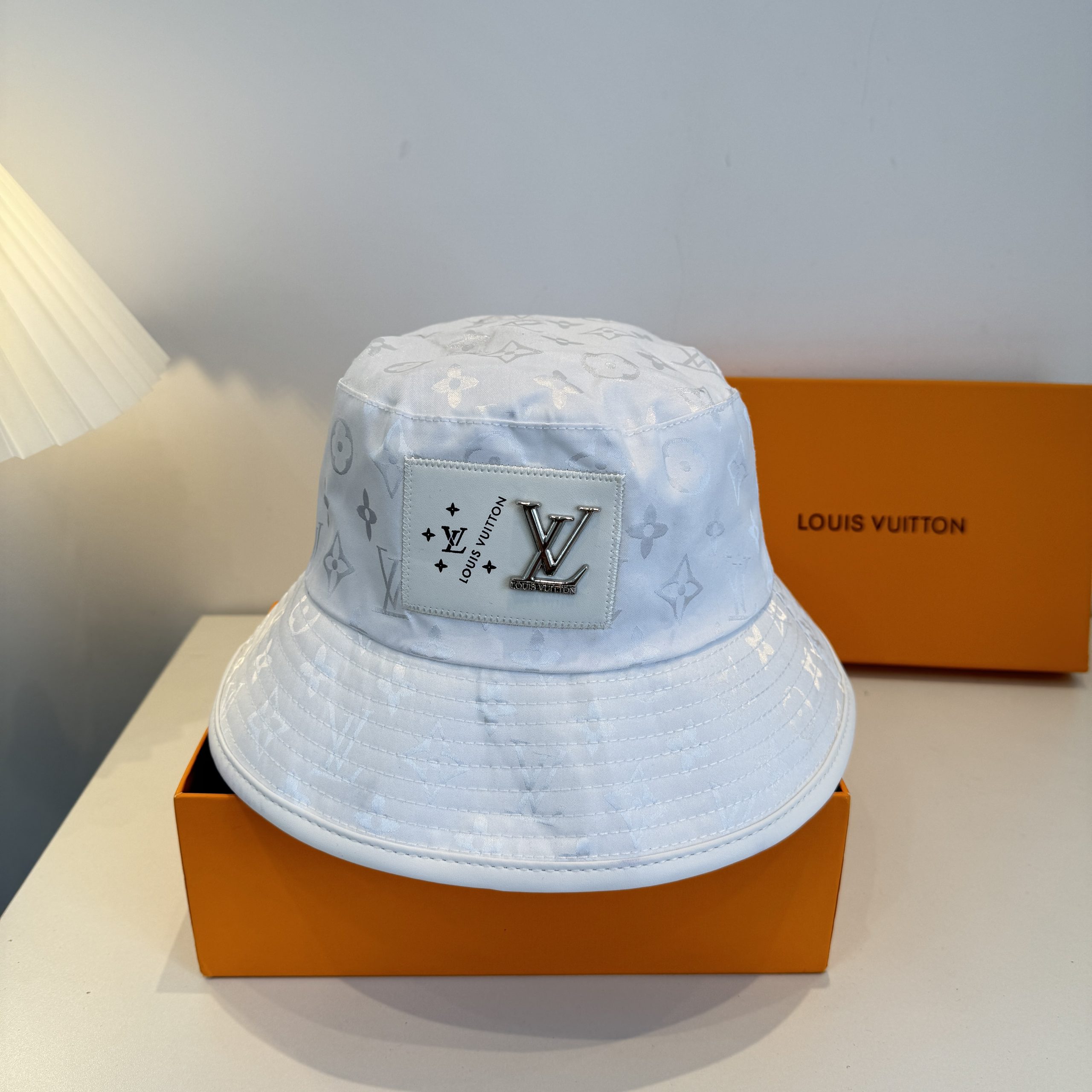 防UV帽 ルイヴィトン ニューエラ /キャップ バケットハット(Bucket Hat)