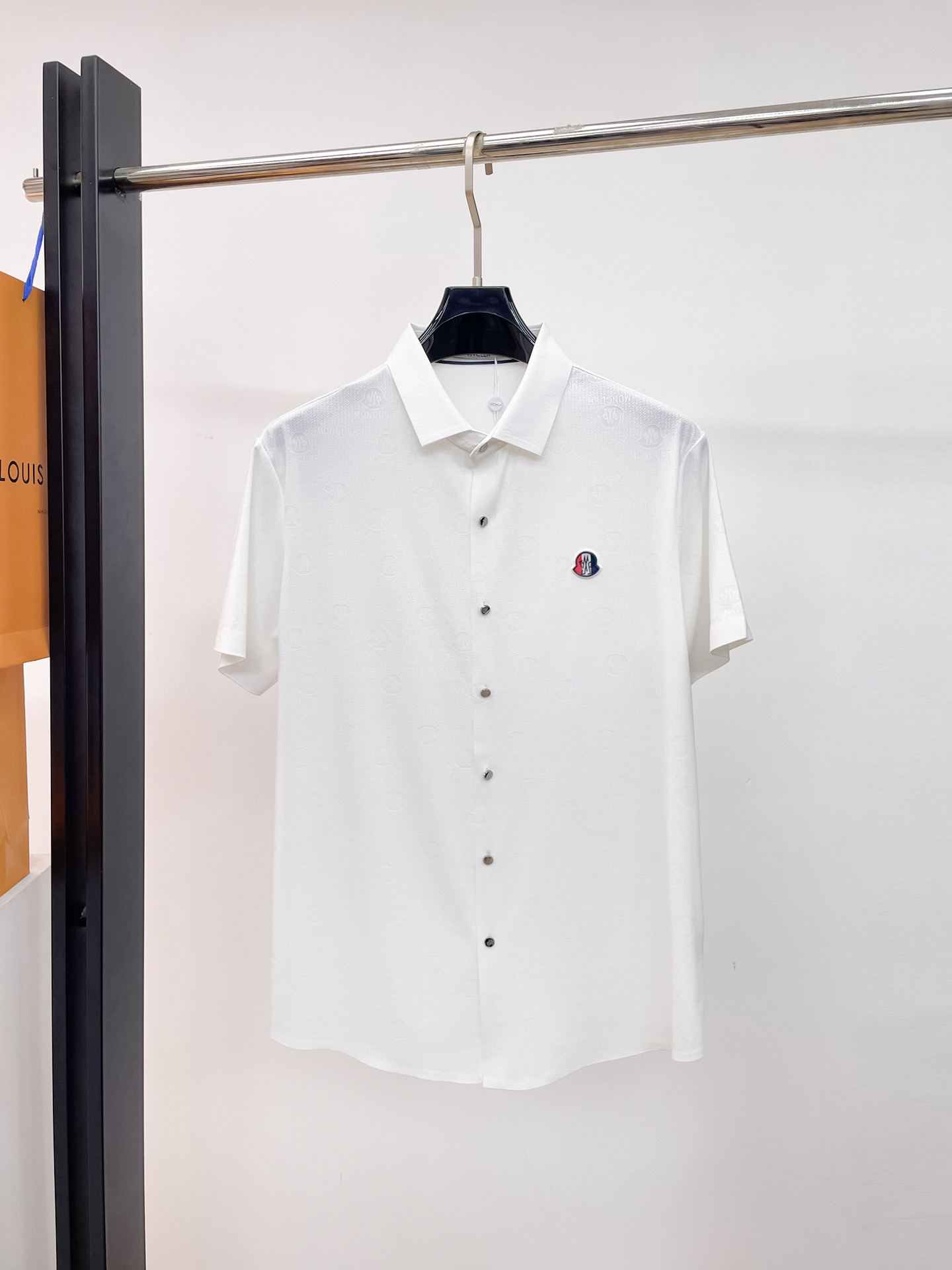 ルイヴィトン 2026SS春夏 半袖Ｔシャツ トップス 男性