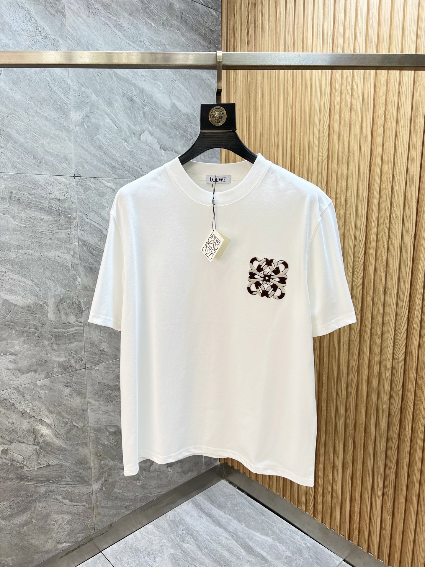 人気商品ロエベ 春夏 半袖Ｔシャツ トップス メンズ