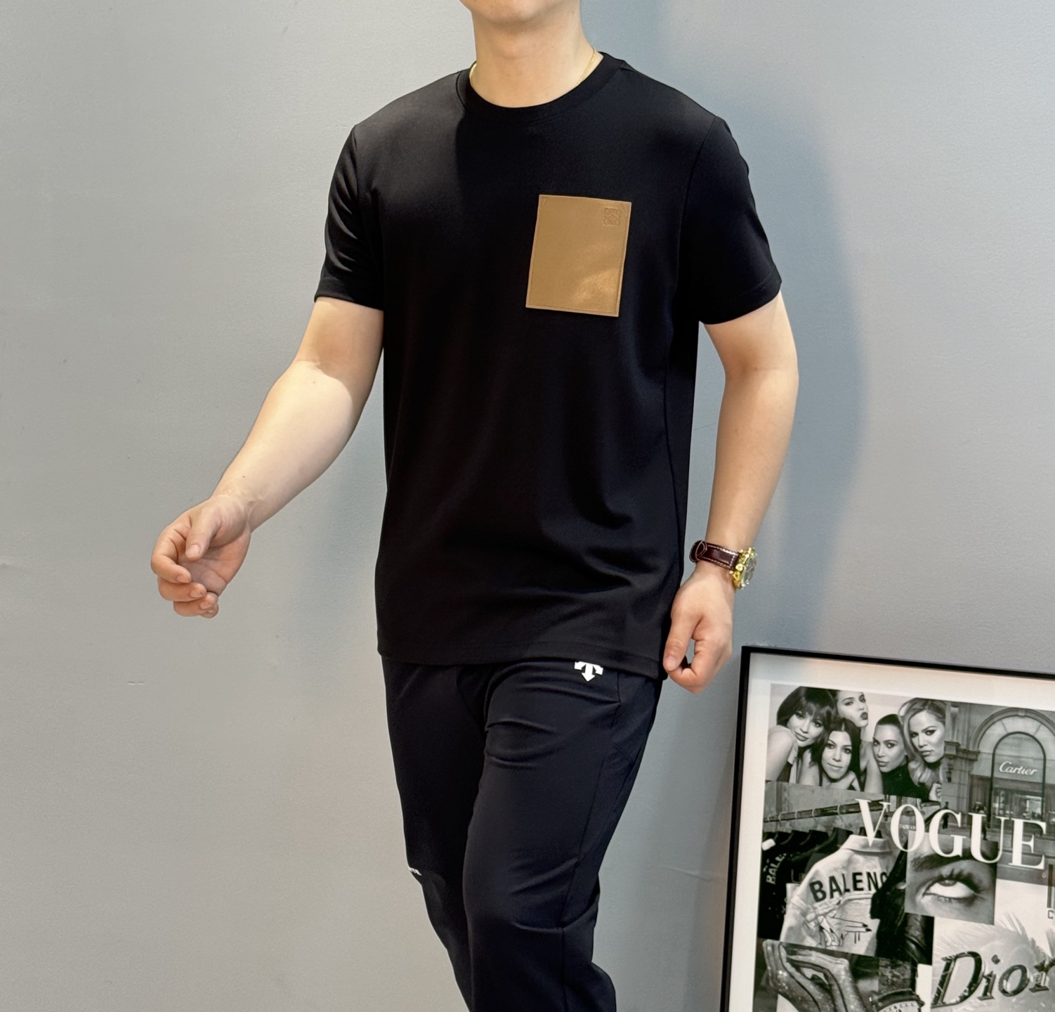 人気商品ロエベ 春夏 半袖Ｔシャツ トップス メンズ