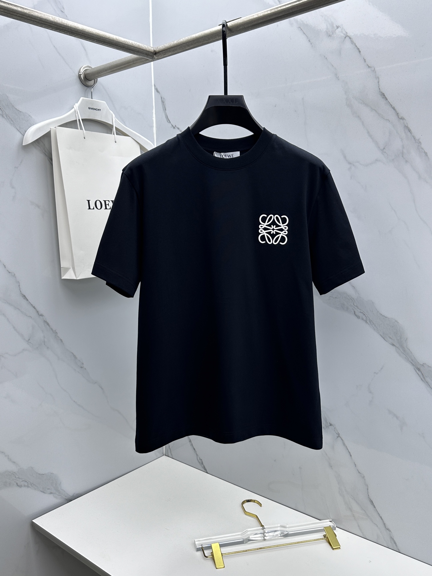 人気商品ロエベ 春夏 半袖Ｔシャツ トップス メンズ