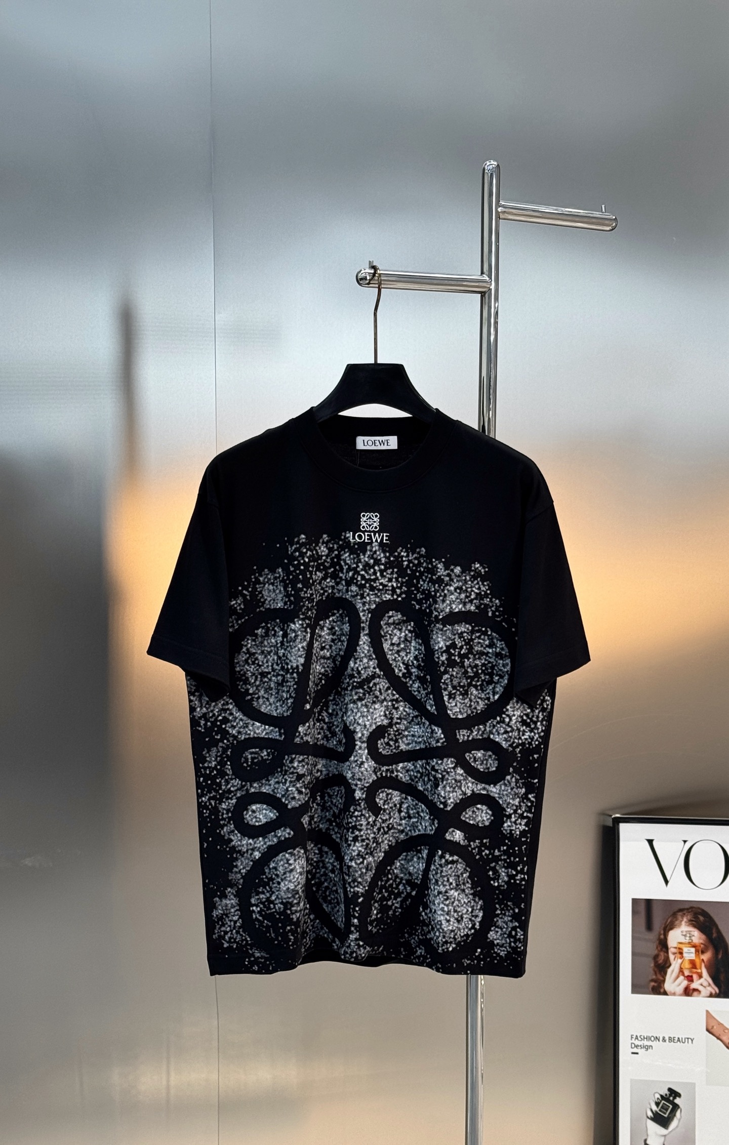 人気商品ロエベ 春夏 半袖Ｔシャツ トップス 男女兼着