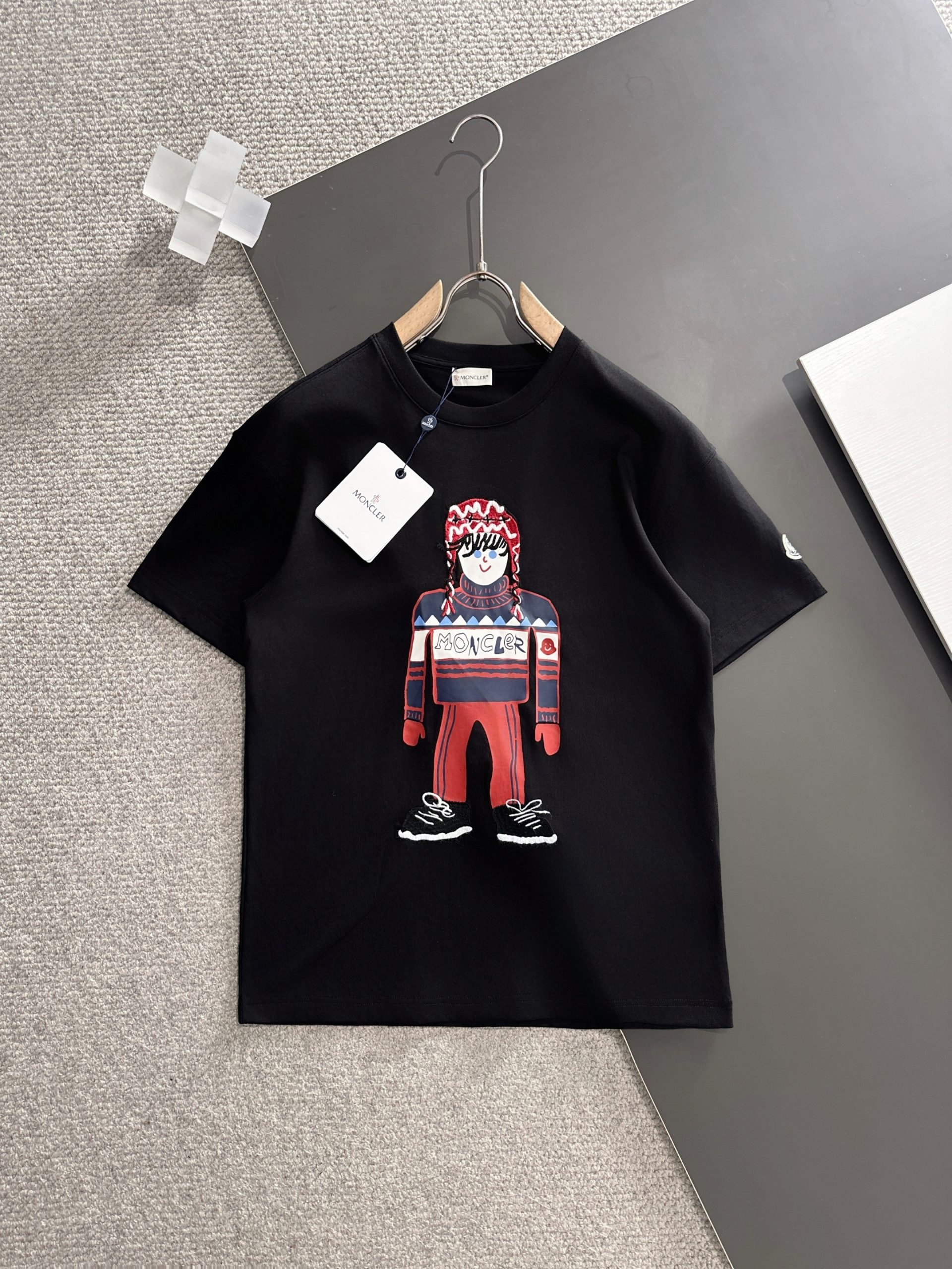 モンクレール 2026SS春夏 半袖Ｔシャツ トップス 恋人