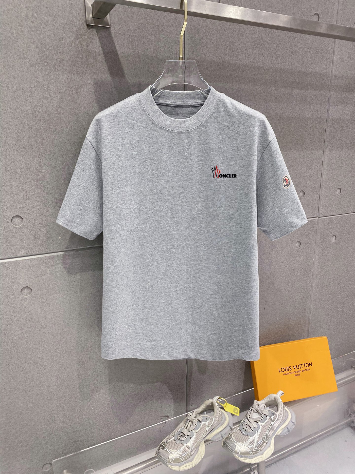 モンクレール 2026SS春夏 半袖Ｔシャツ トップス 男性