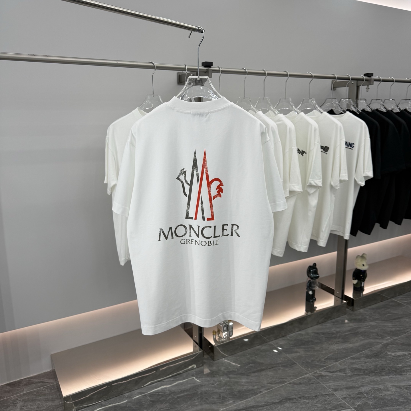 モンクレール 2026SS春夏 半袖Ｔシャツ トップス 恋人