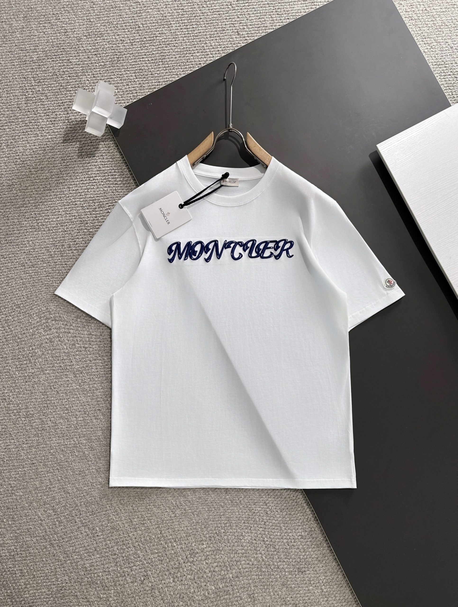 モンクレール 2026SS春夏 半袖Ｔシャツ トップス 男性