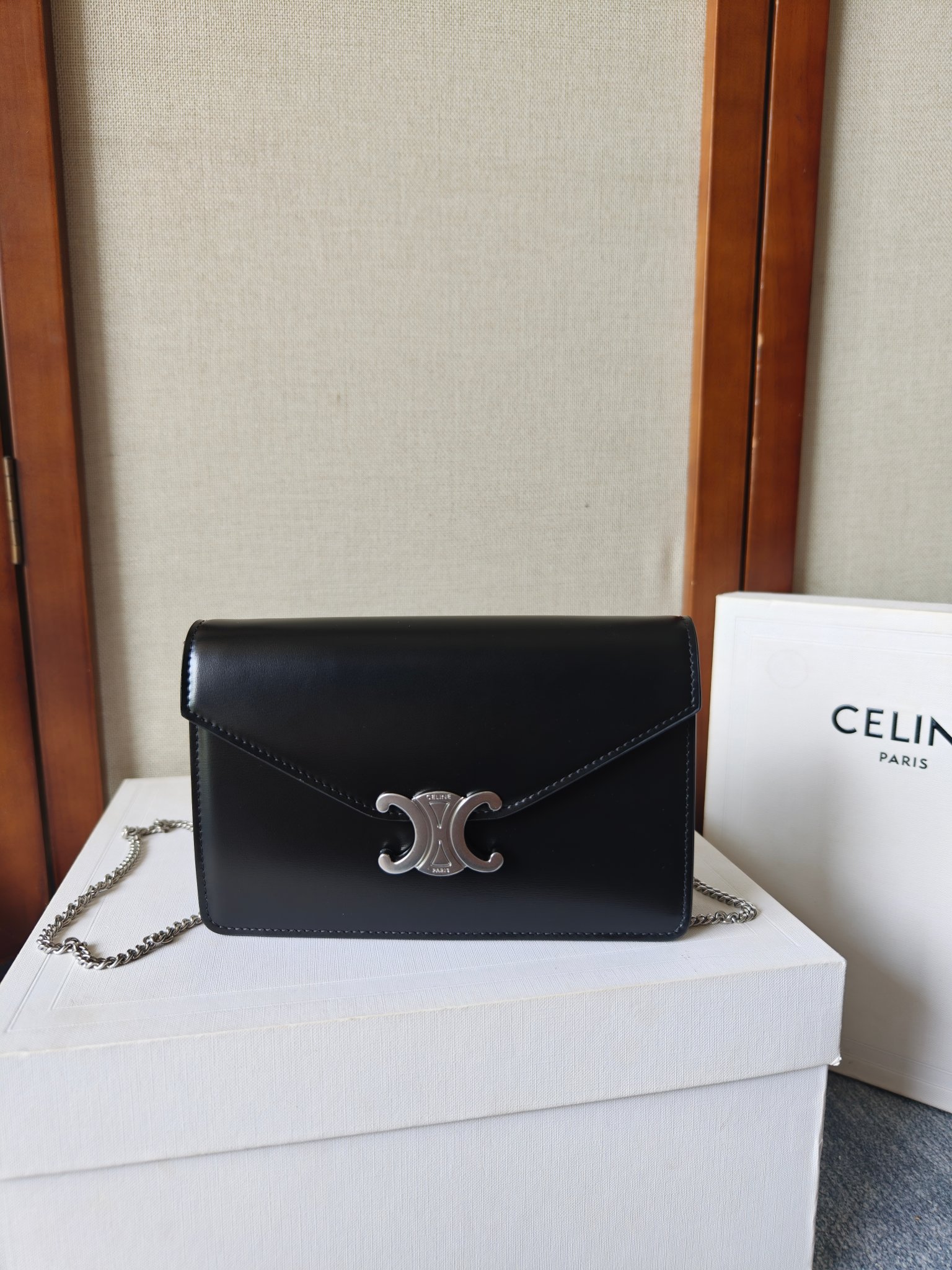 2026新品通販 セリーヌ 鞄 CUIR TRIOMHE 2WAY 斜め挂けバッグ 2603