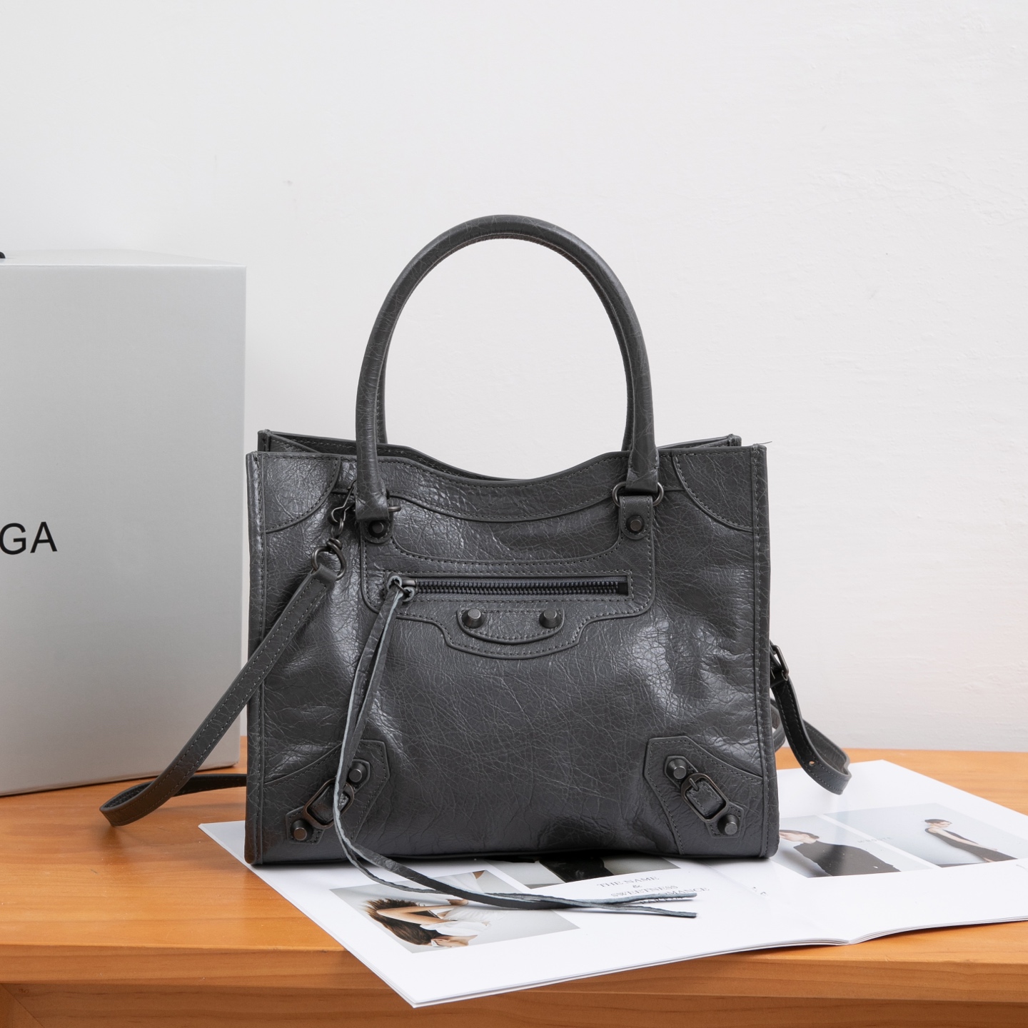 パーフェクト バレンシアガ 鞄 カバン tote Bag ショッピングバッグ 2603