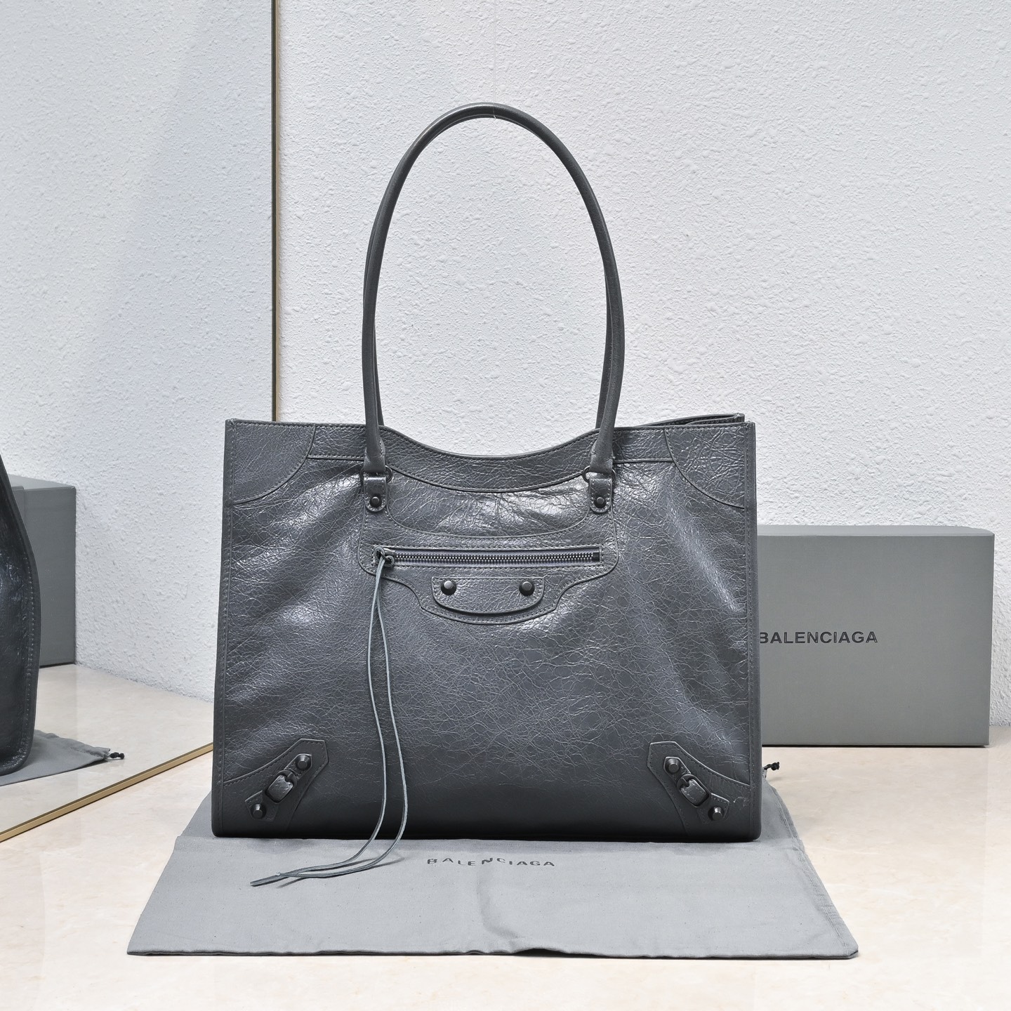 パーフェクト バレンシアガ 鞄 カバン tote トートハンドバッグ 2603