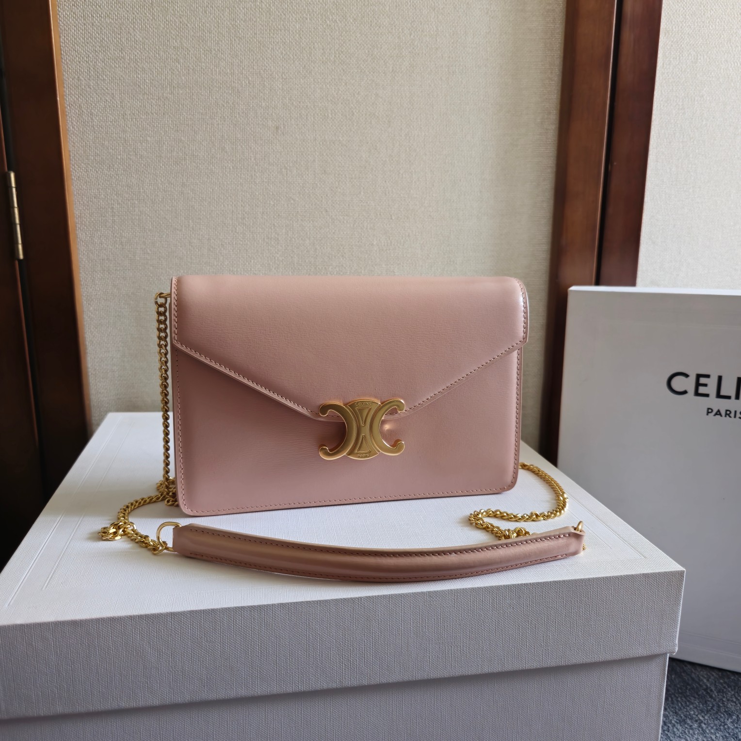 2026新品通販 セリーヌ 鞄 CUIR TRIOMHE 2WAY 斜め挂けバッグ