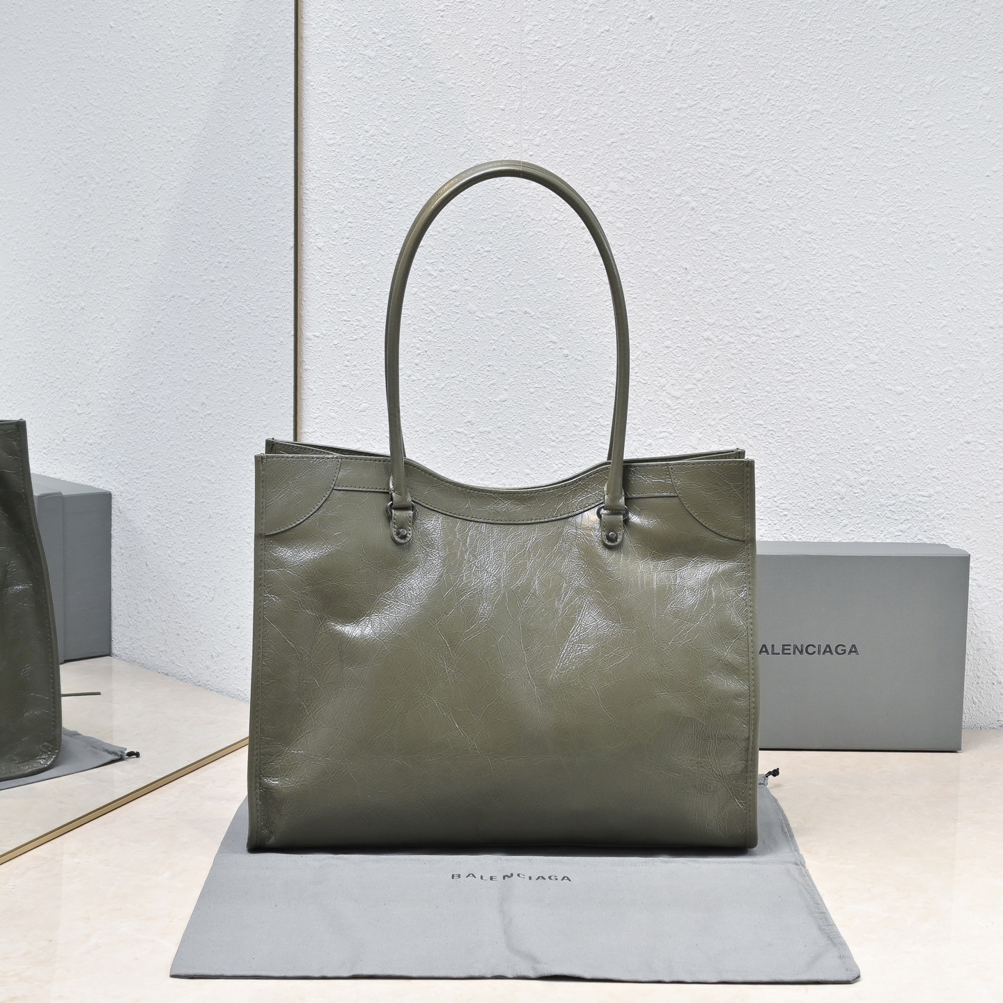 パーフェクト バレンシアガ 鞄 カバン tote トートハンドバッグ
