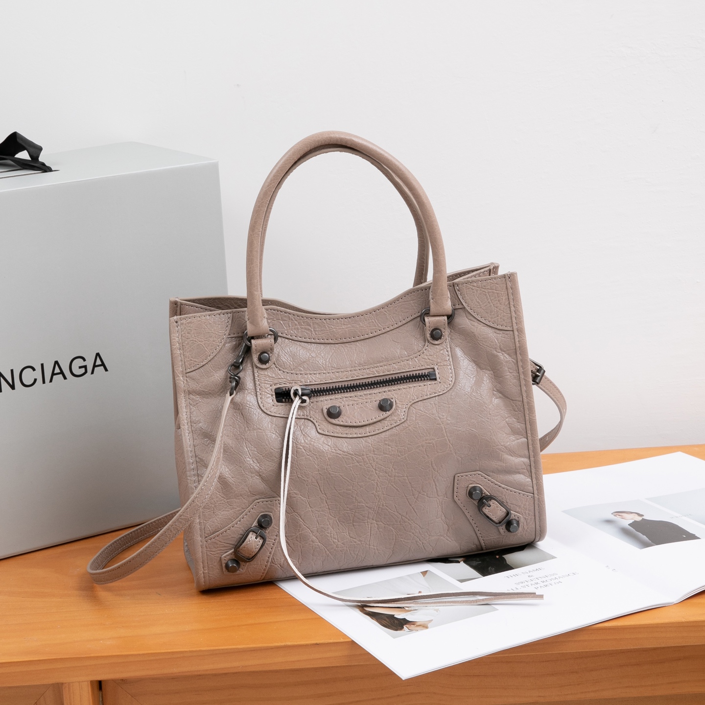 パーフェクト バレンシアガ 鞄 カバン tote Bag ショッピングバッグ 2603