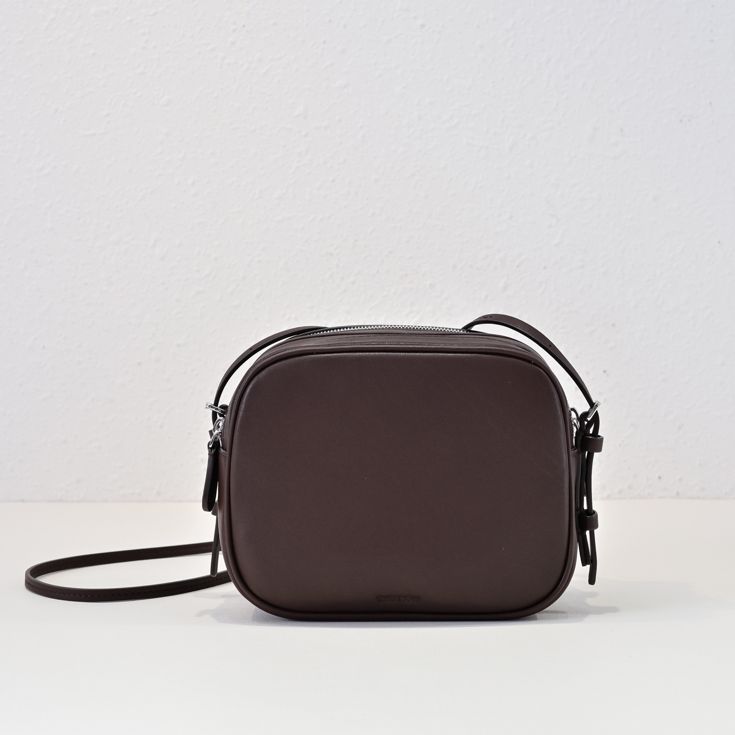 芸能人愛用 ザ ロウ（The Ro*w）Twin bag カメラ バッグ 2603