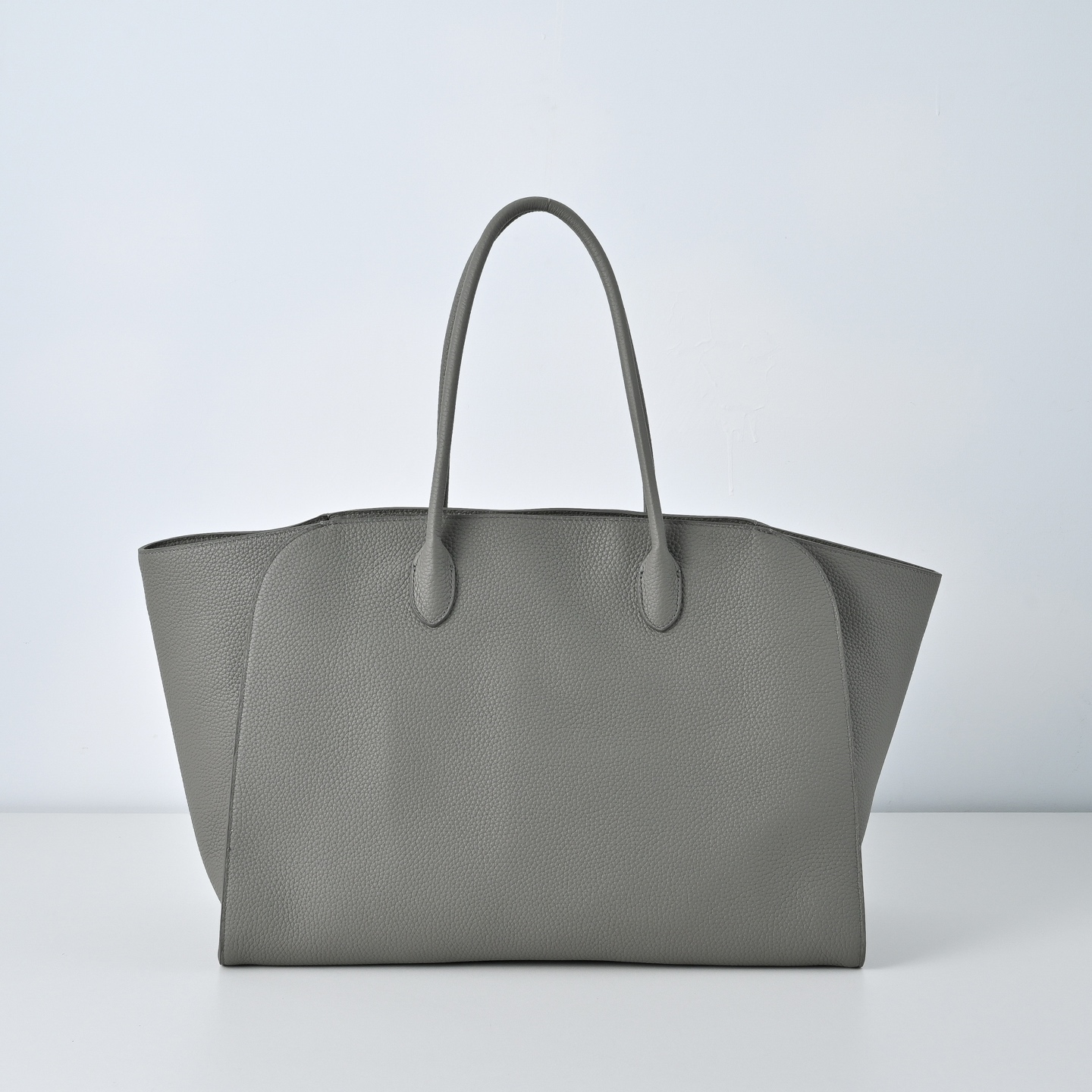 芸能人愛用 ザ ロウ(The Ro*w)MARLO TOTE BLACK ANSトートバッグ