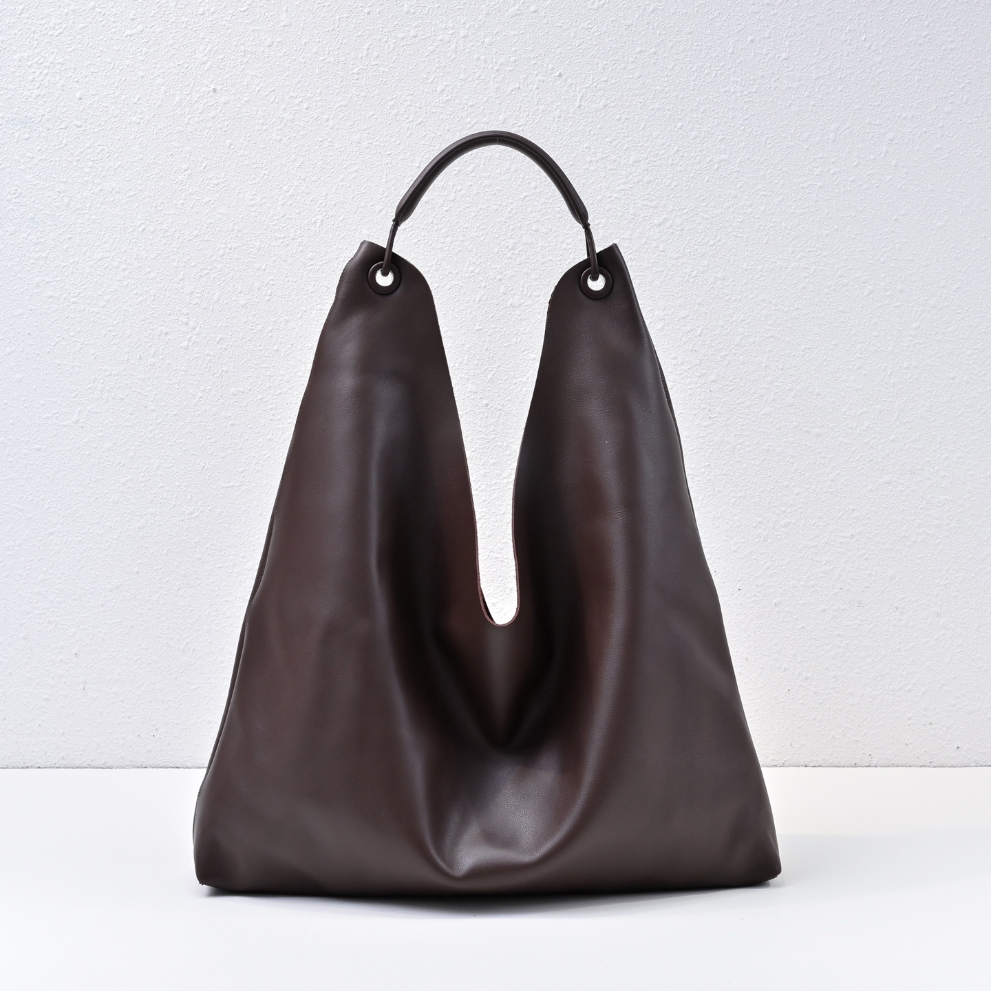 芸能人愛用 ザ ロウ(The Ro*w)bindle bag 肩掛けかばん 2603