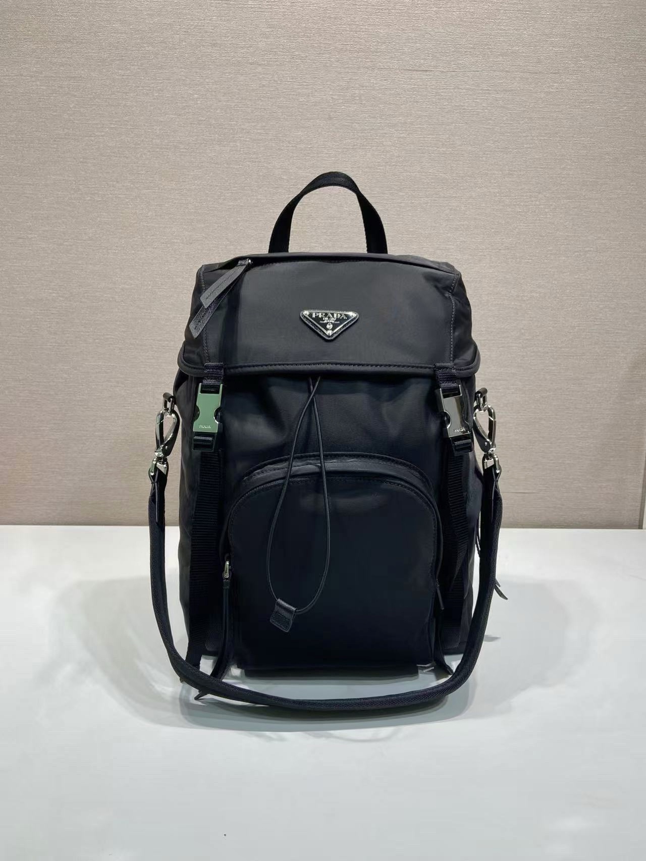 パーフェクト新品 2026 プラダ 鞄 カバン 後背包 リュック