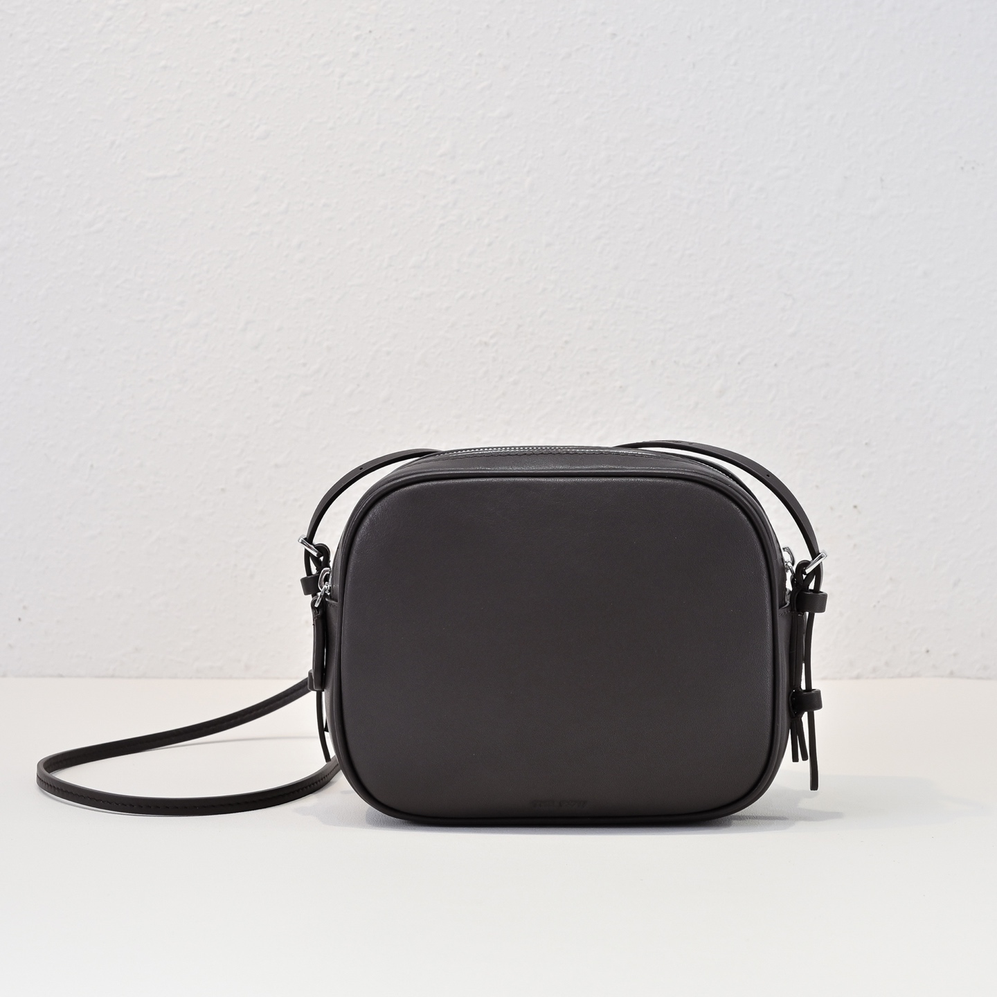 芸能人愛用 ザ ロウ(The Ro*w)Twin bag カメラ バッグ