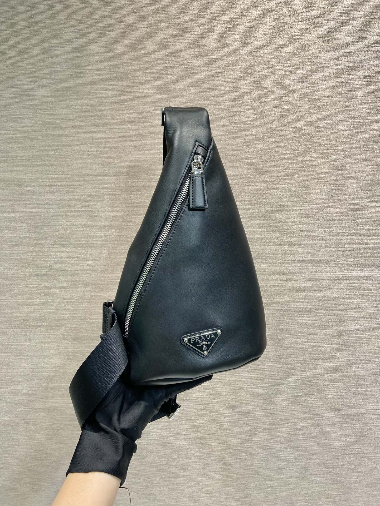 パーフェクト新品 2026 プラダ 鞄 カバン チェストパック