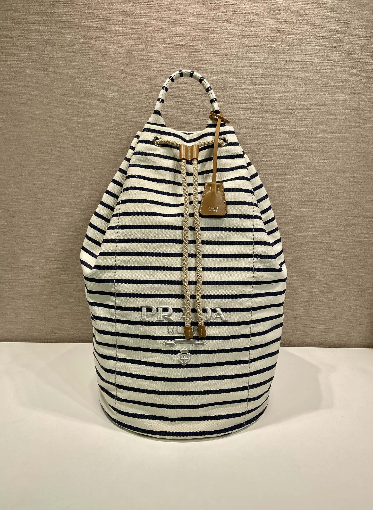 パーフェクトコピー新品 2026 プラダ 鞄 カバン ハンドバッグ