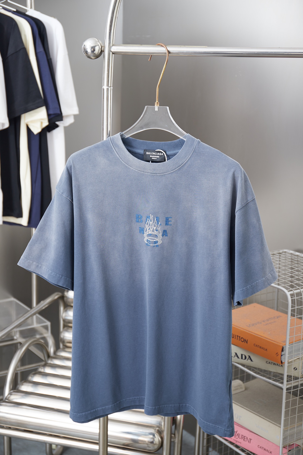春夏服 バレンシアガ 半袖Tシャツ トップス ユニセックス
