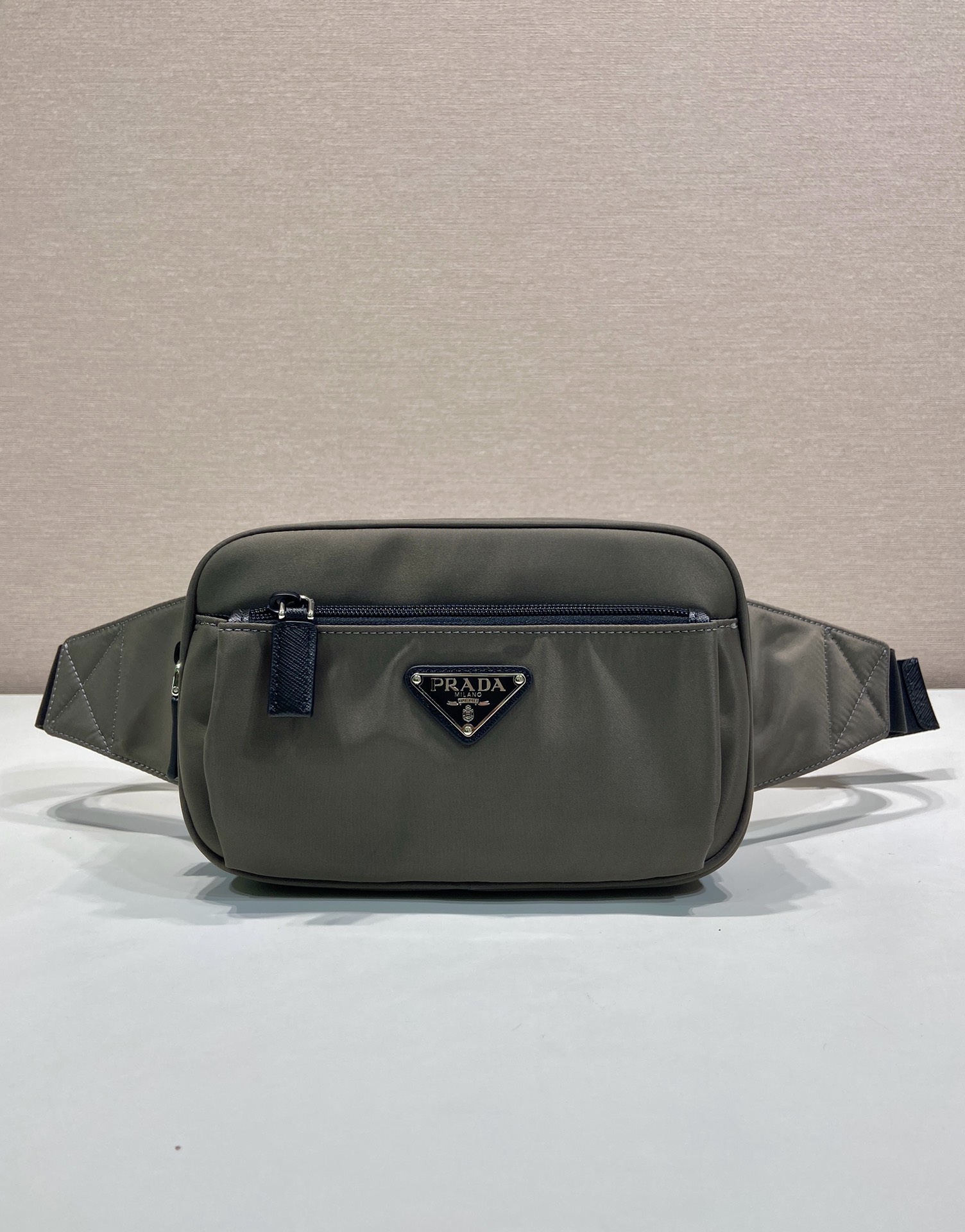 パーフェクト新品 2026 プラダ 鞄 カバン ヒップバッグ