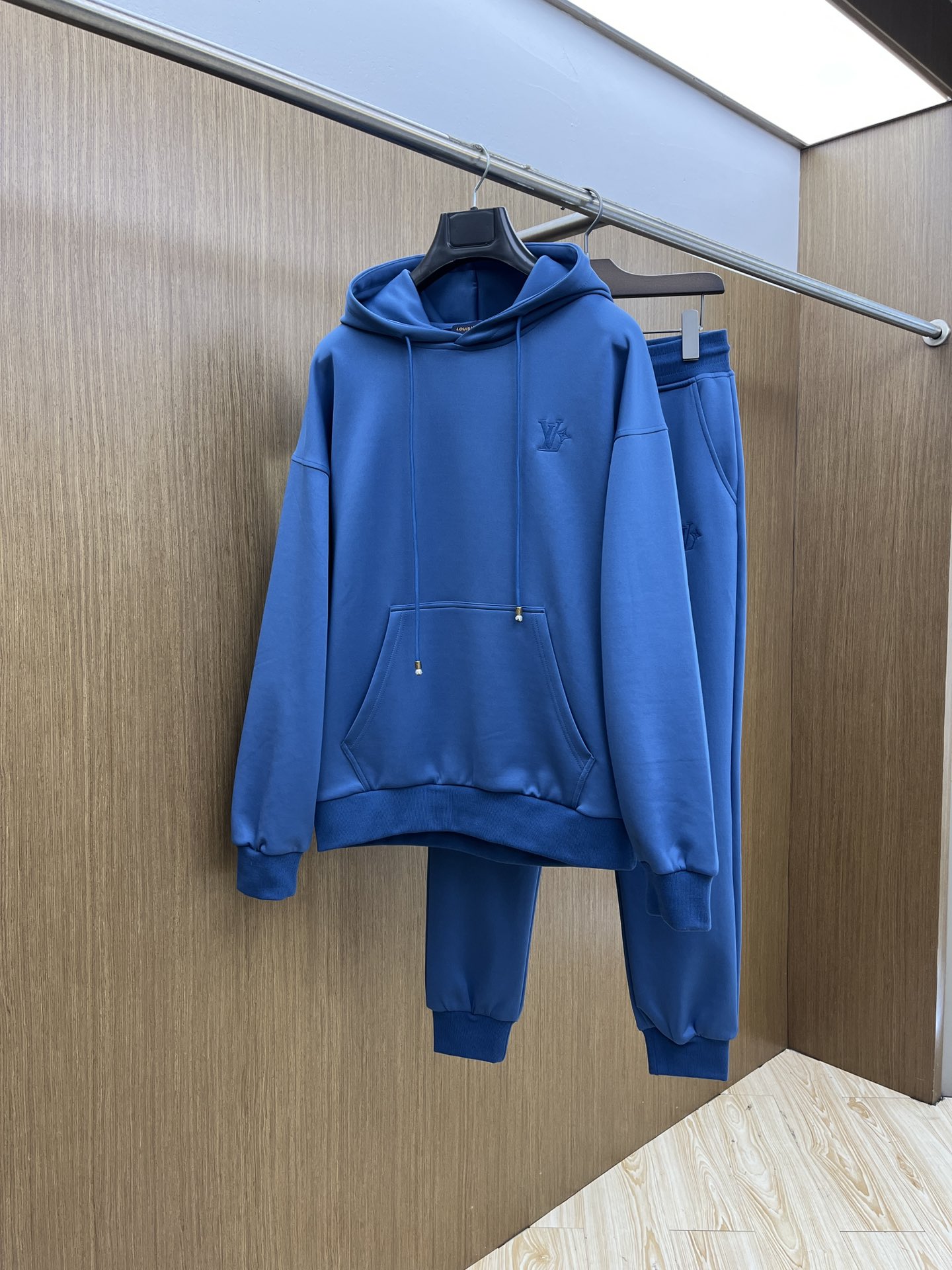 26SS春夏服 ルイヴィトン 上下服 セットアップ  メンズ