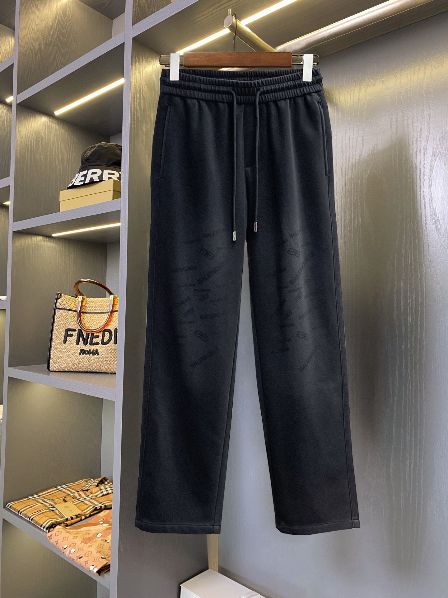 春夏服通販 バレンシアガ カジュアルパンツ ズボン メンズ