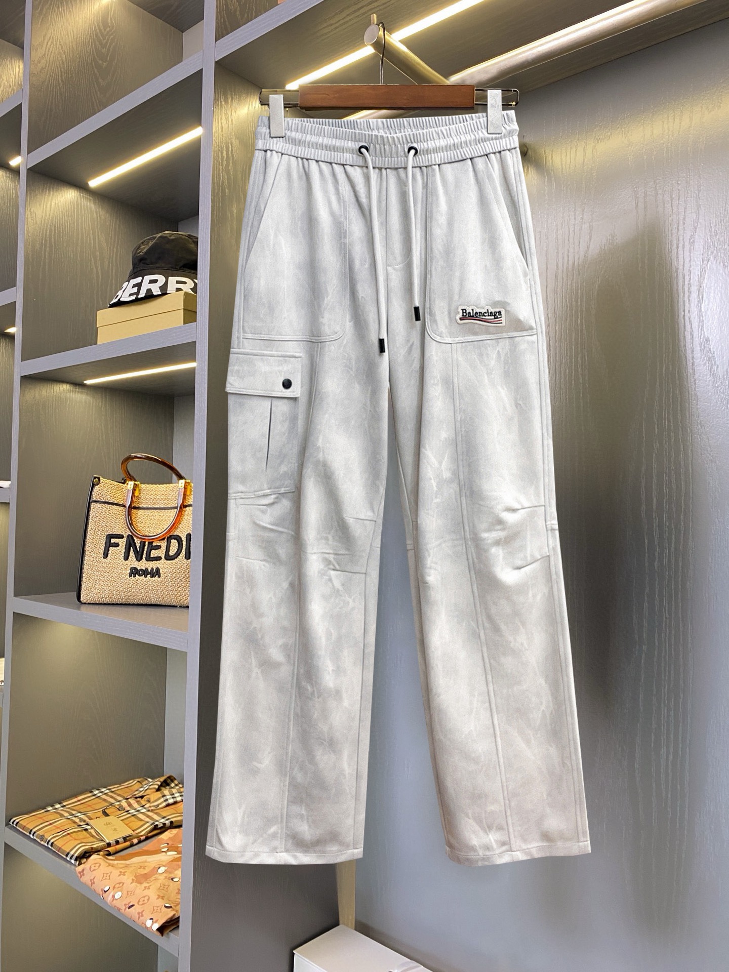春夏服通販 バレンシアガ カジュアルパンツ ズボン メンズ