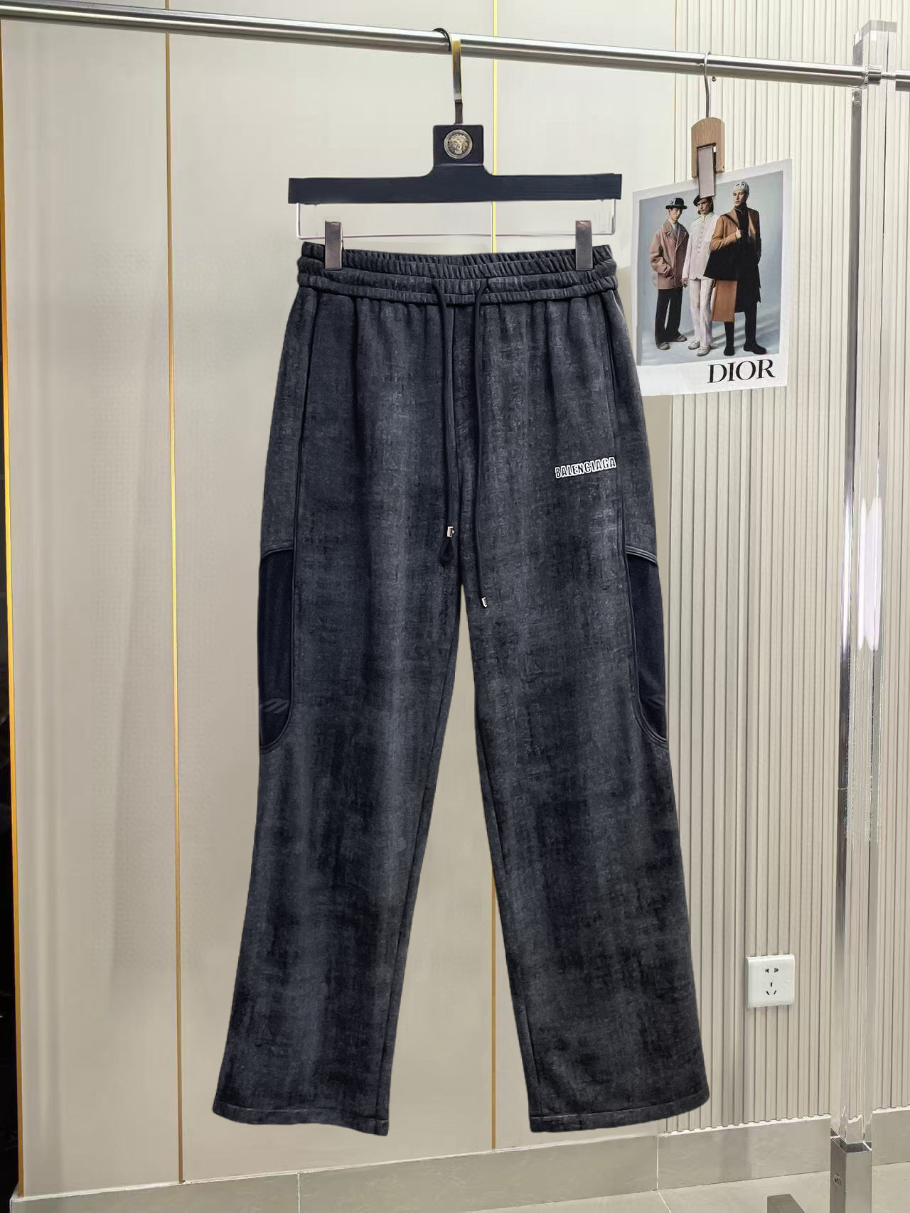 春夏服通販 バレンシアガ カジュアルパンツ ズボン  メンズ