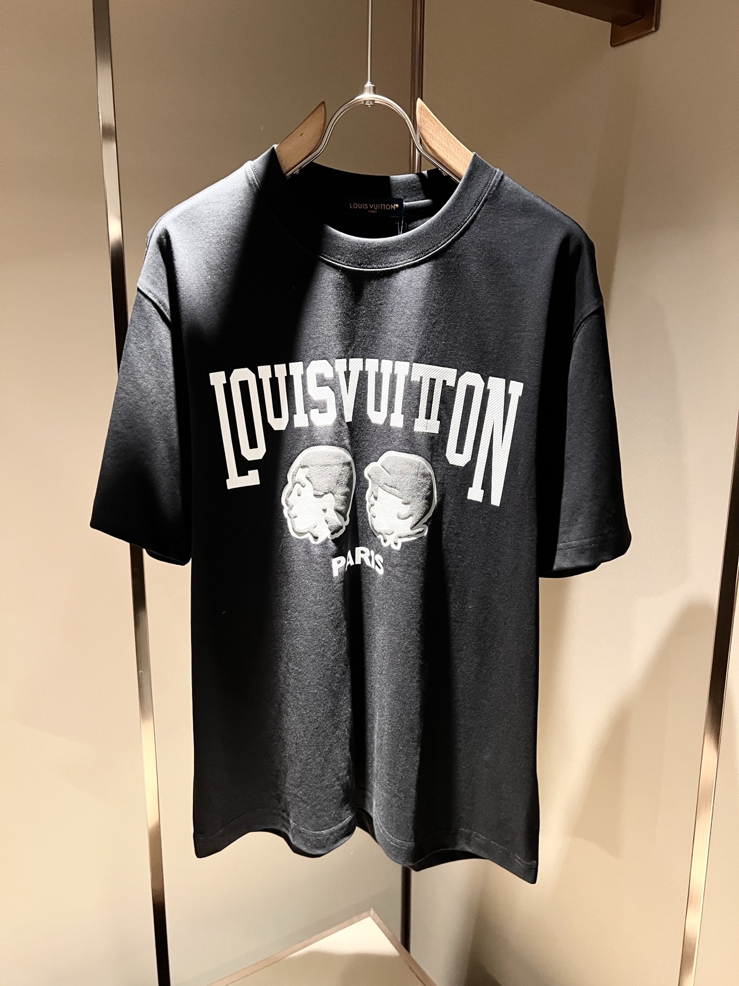 26SS春夏服 ルイヴィトン 半袖Tシャツ トップス 男女兼着