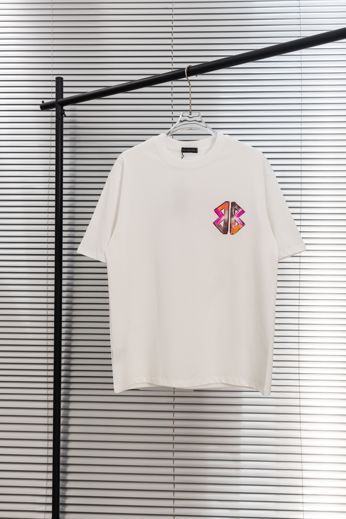 春夏服 バレンシアガ 半袖Tシャツ トップス ユニセックス