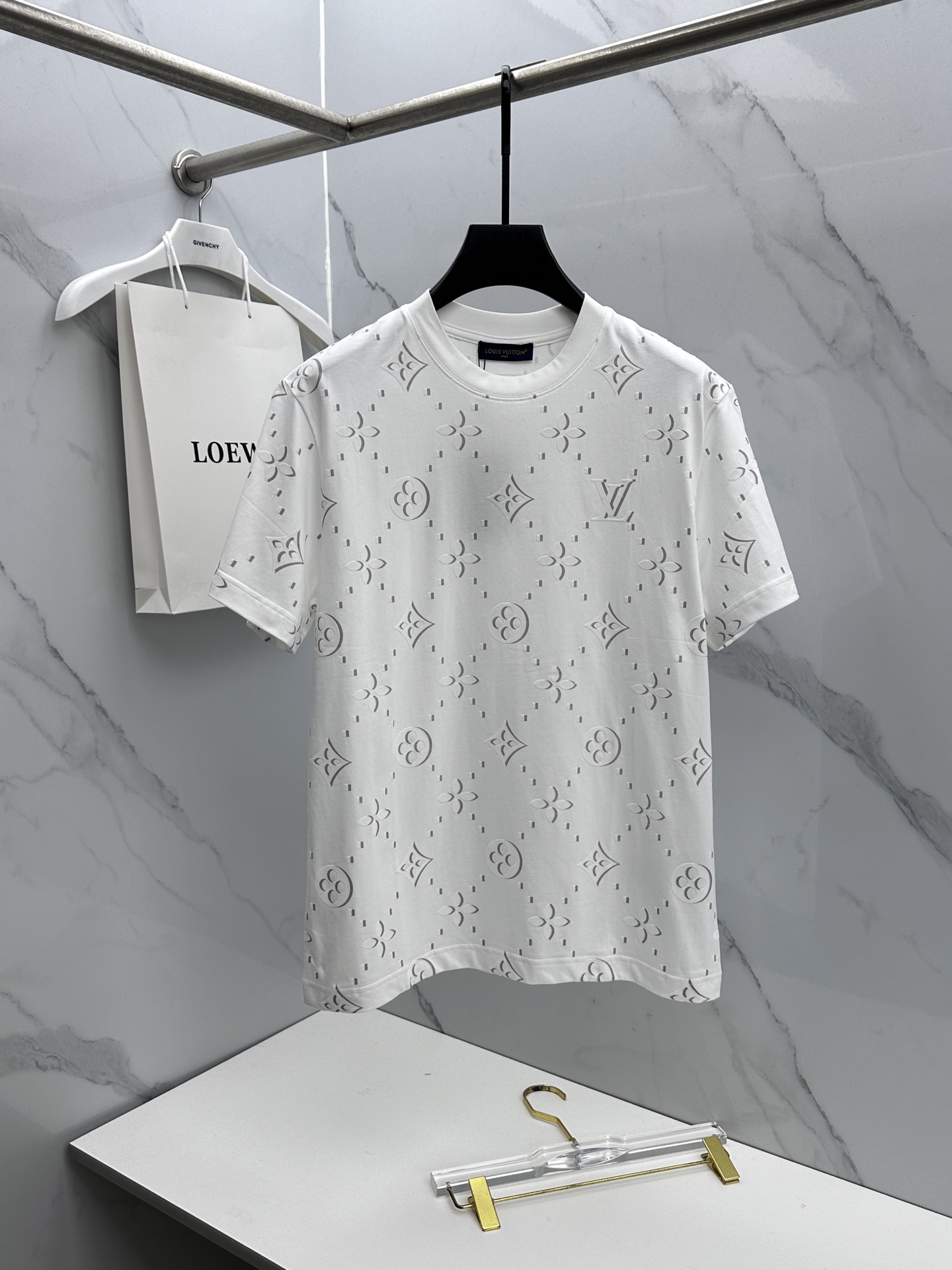26SS春夏服 ルイヴィトン 半袖Tシャツ トップス 男女兼着