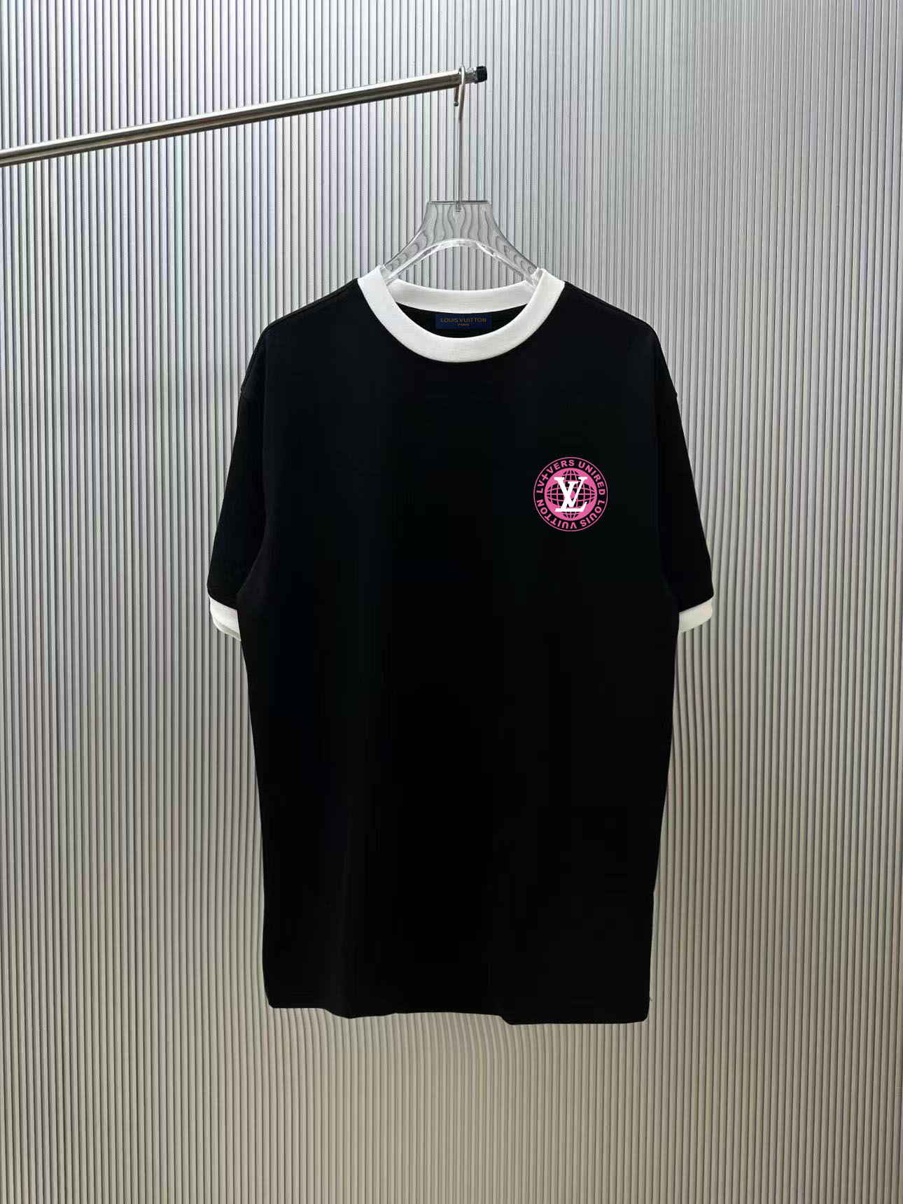 26SS春夏服 ルイヴィトン 半袖Tシャツ トップス 男女兼着
