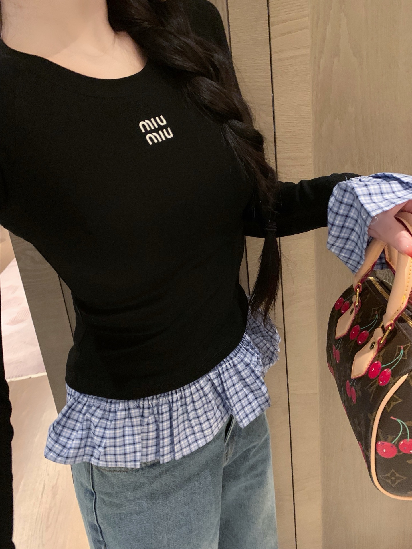 26新春婦人服 ミュウミュウ 長袖Tシャツ トップス
