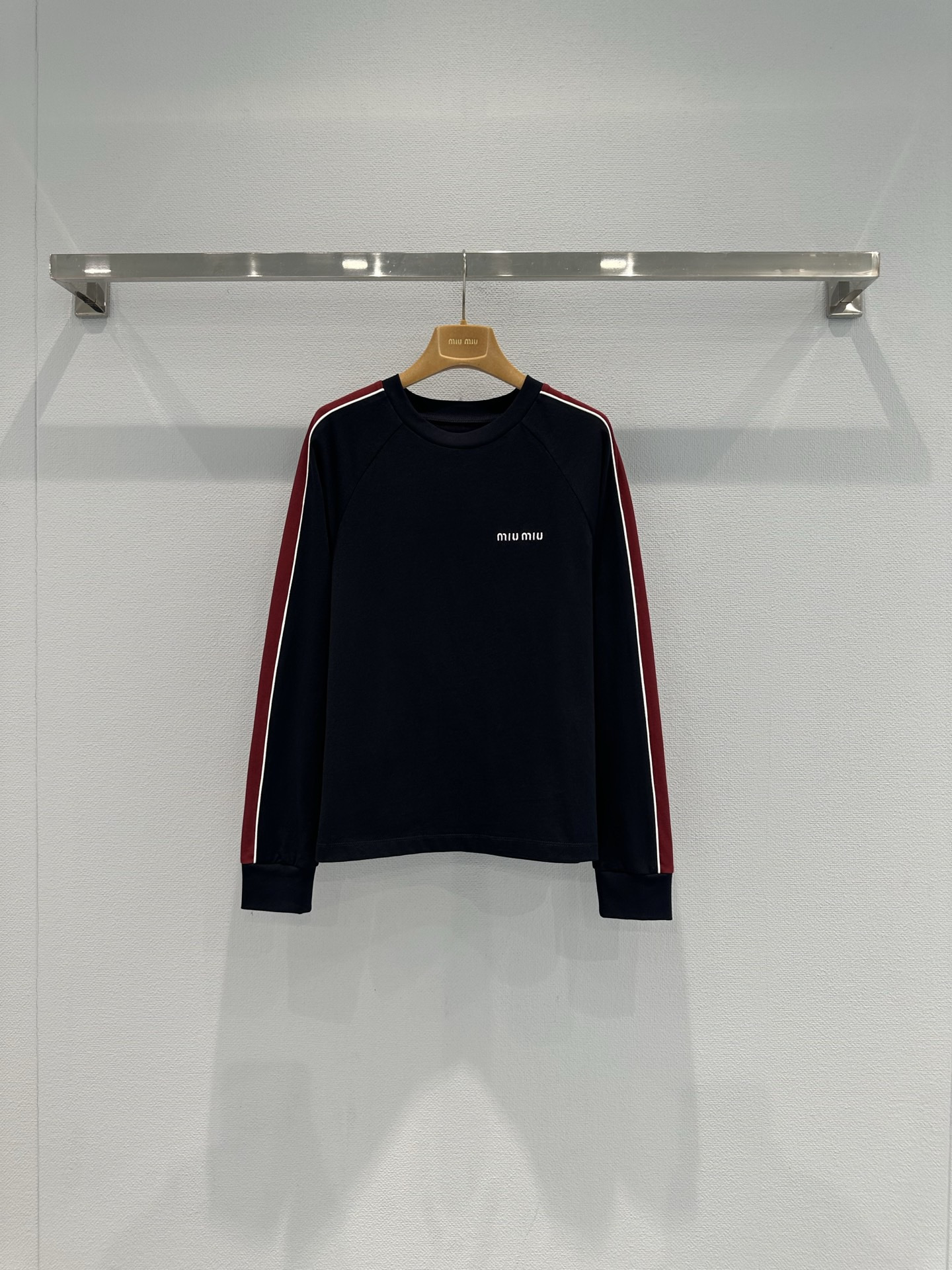 26新春婦人服 ミュウミュウ 長袖Tシャツ トップス
