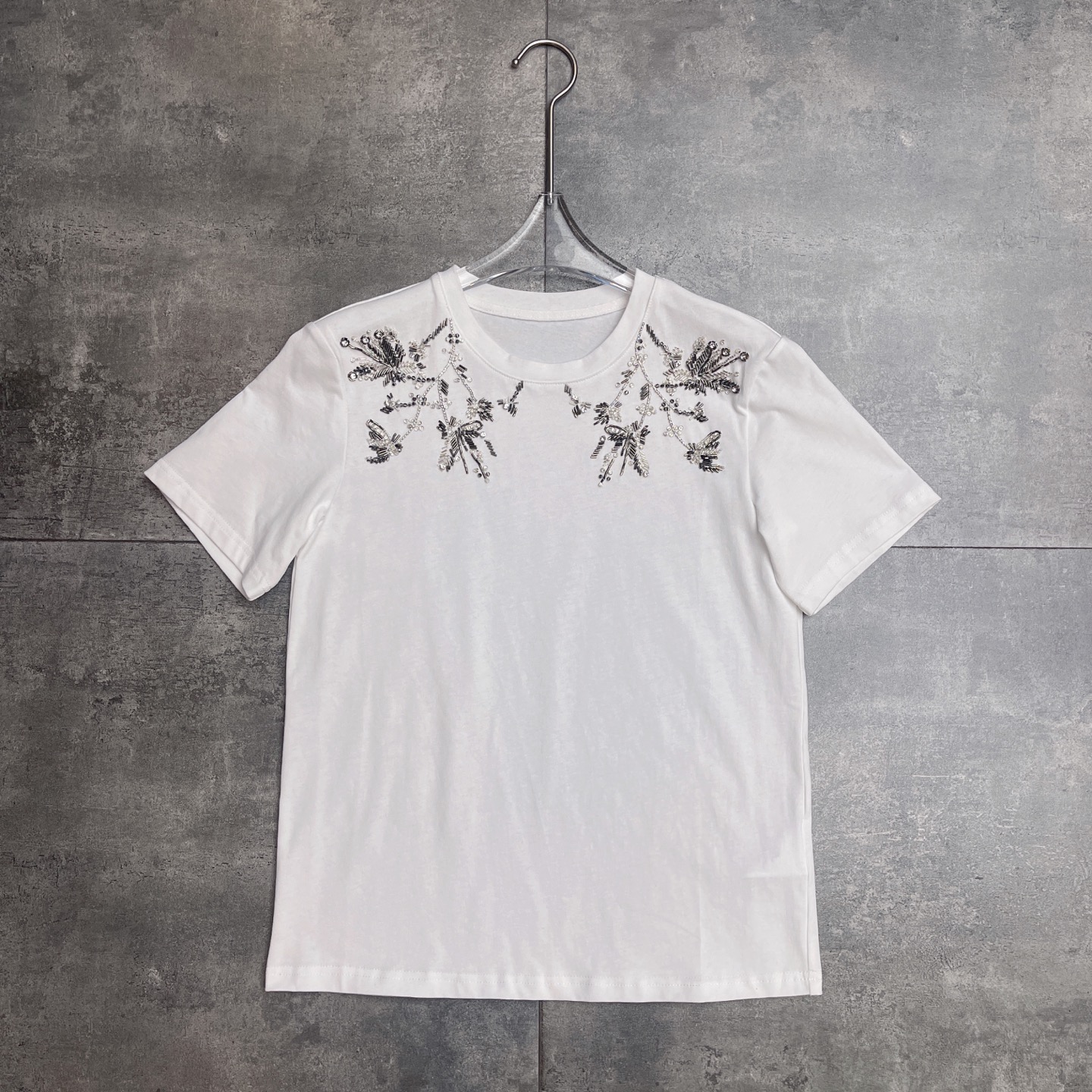 26新春婦人服 ミュウミュウ 半袖Tシャツ トップス