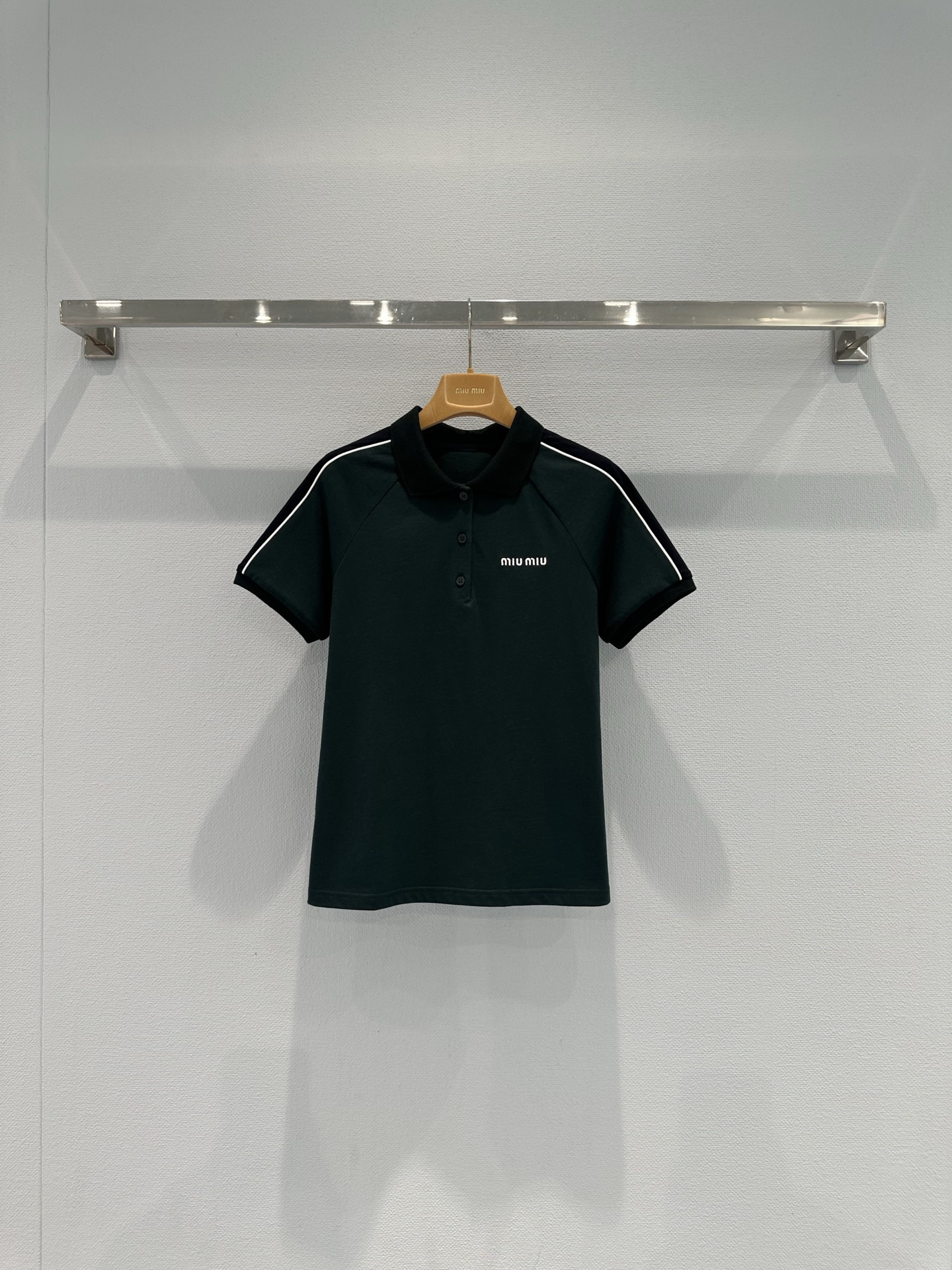 26新春婦人服 ミュウミュウ 半袖Tシャツ トップス