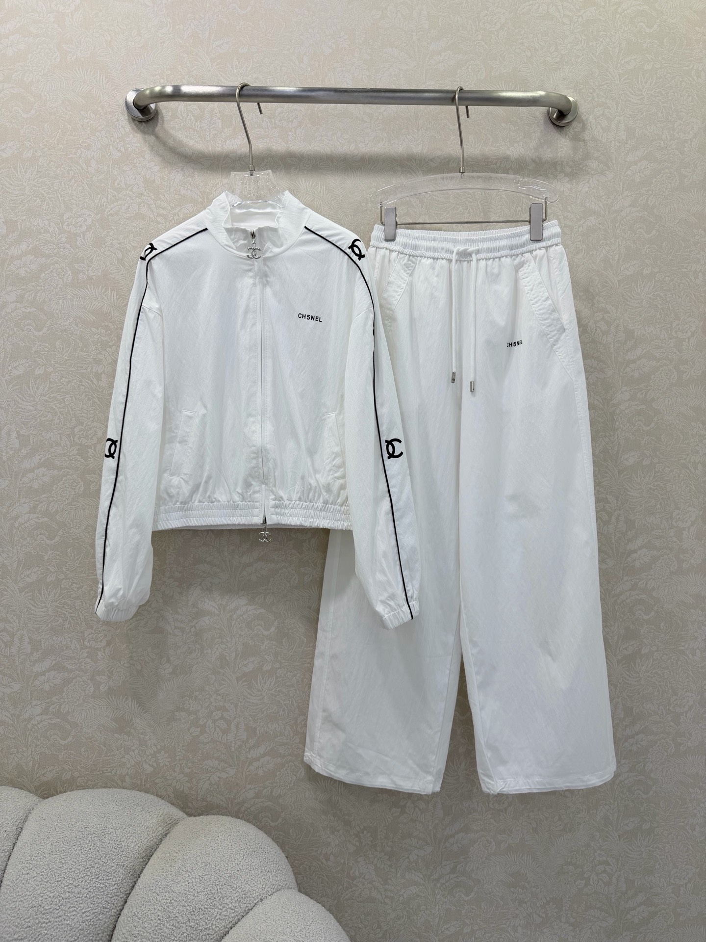26新春婦人服 シャネル 上下服 セットアップ 26301KLJ300